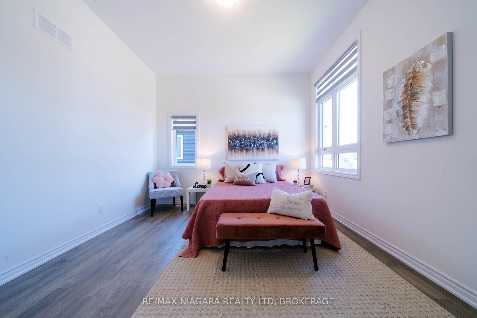 Photo 34 of 8064 Citation Road, Niagara Falls, Ascot — HOMEH