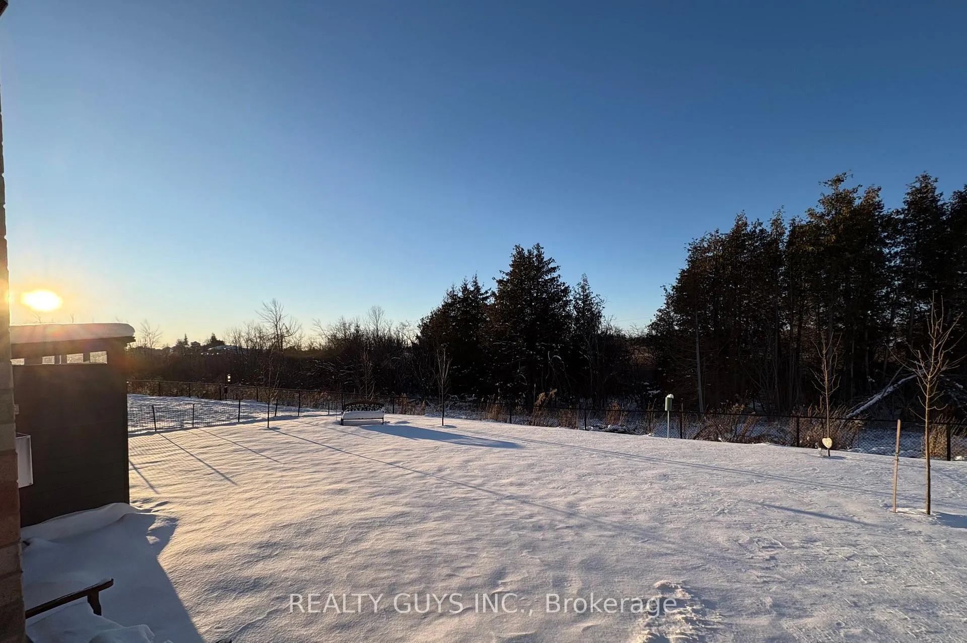 Photo 2 of 322 Cullen Trail, Peterborough, Northcrest Ward 5 — HOMEH