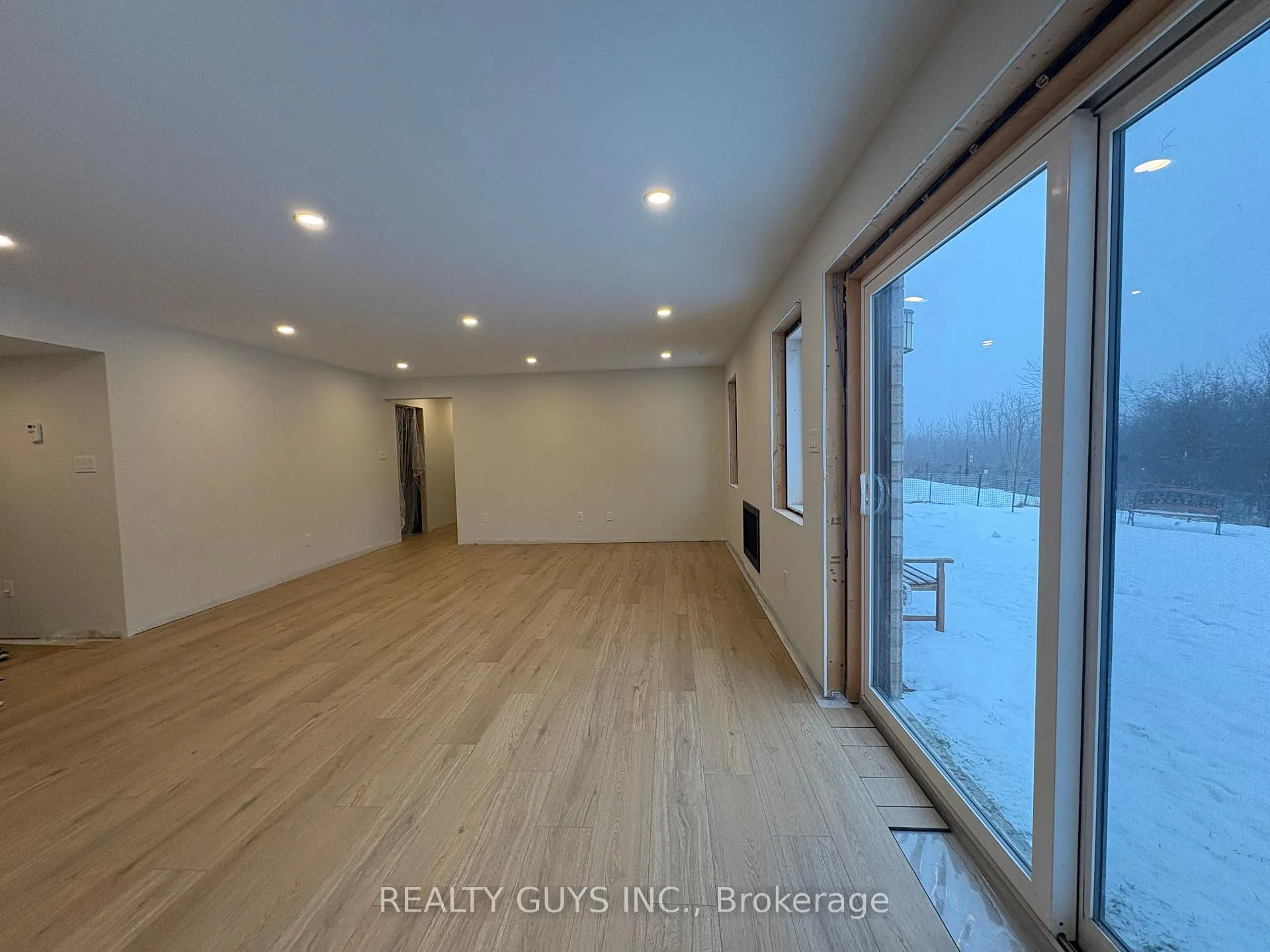 Photo 38 of 322 Cullen Trail, Peterborough, Northcrest Ward 5 — HOMEH