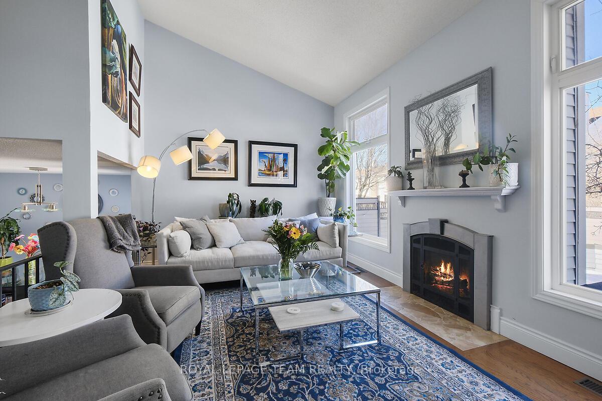 Photo 14 of 1765 Bromont Way, Ottawa, Chateauneuf — HOMEH