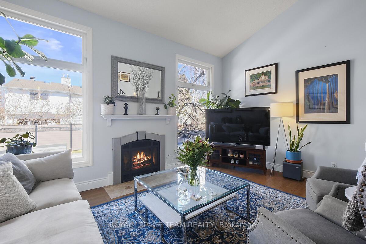 Photo 15 of 1765 Bromont Way, Ottawa, Chateauneuf — HOMEH