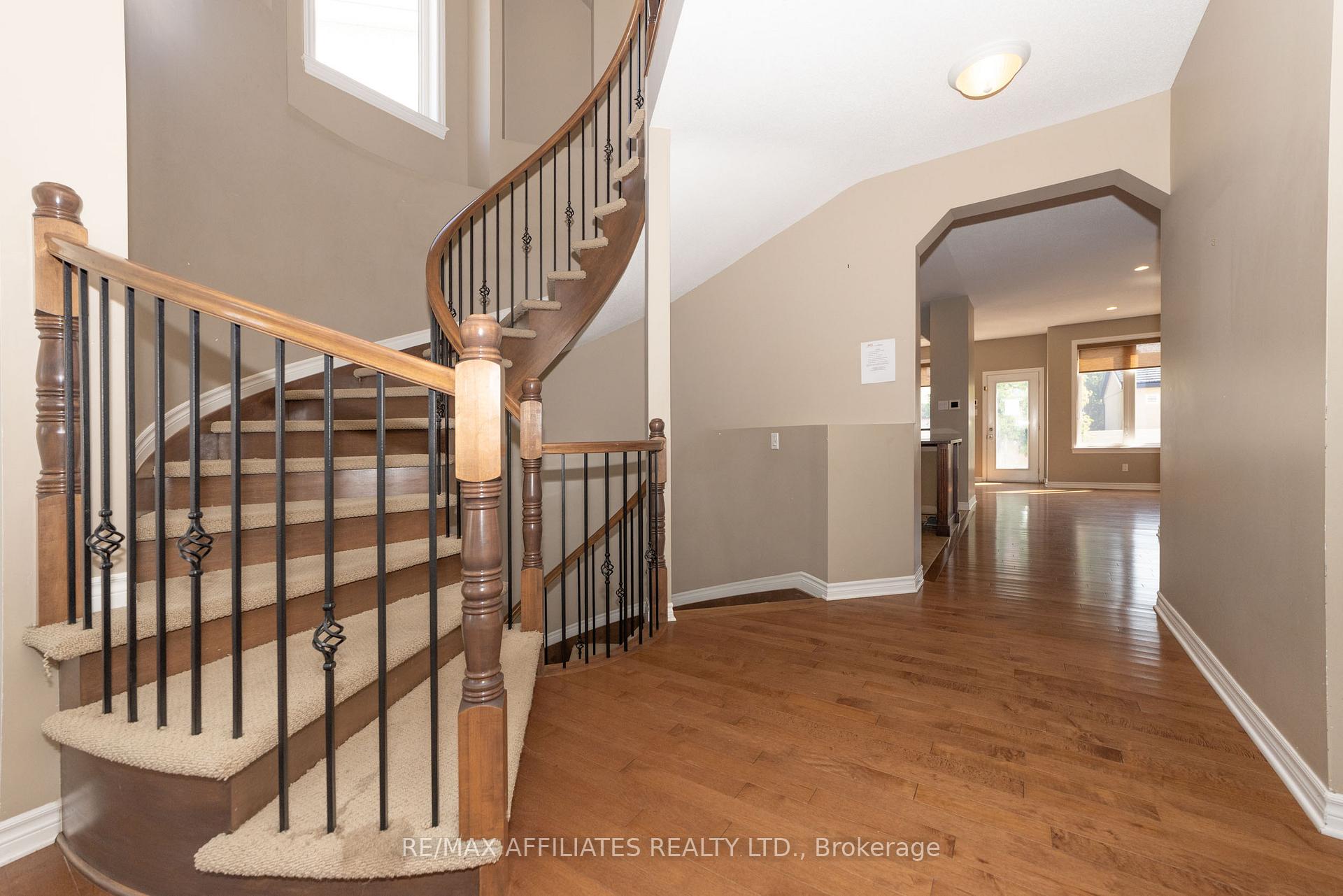 Photo 6 of 994 Fieldfair Way, Ottawa, Notting Hill/Summerside — HOMEH