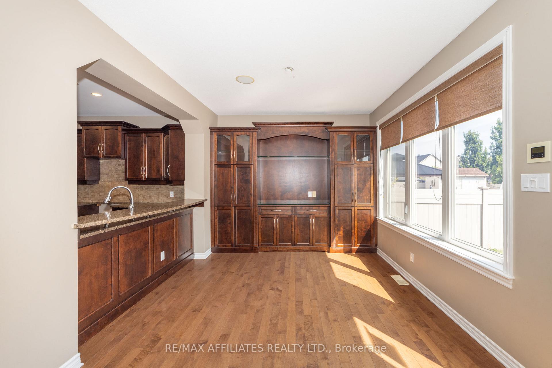 Photo 13 of 994 Fieldfair Way, Ottawa, Notting Hill/Summerside — HOMEH