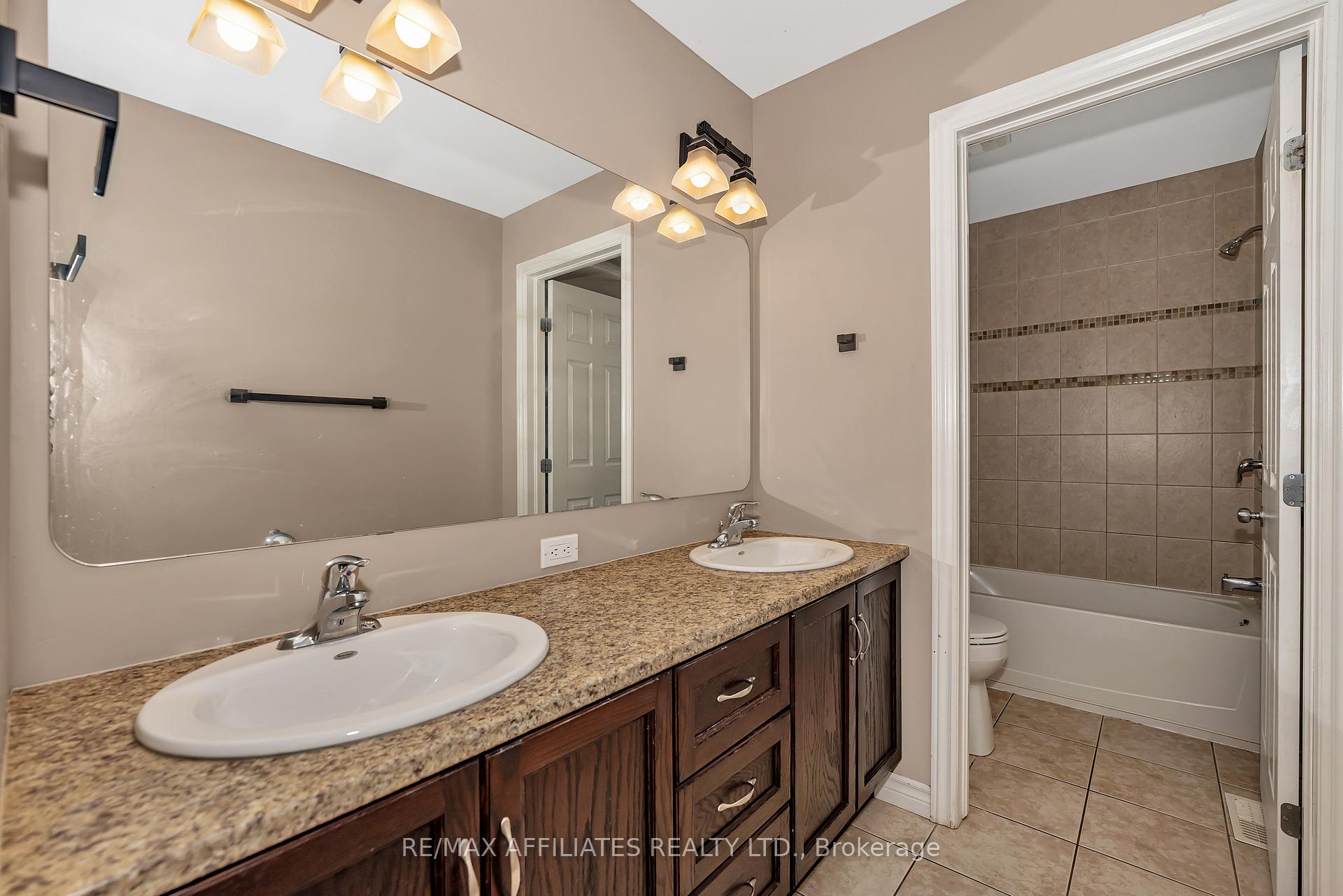 Photo 31 of 994 Fieldfair Way, Ottawa, Notting Hill/Summerside — HOMEH