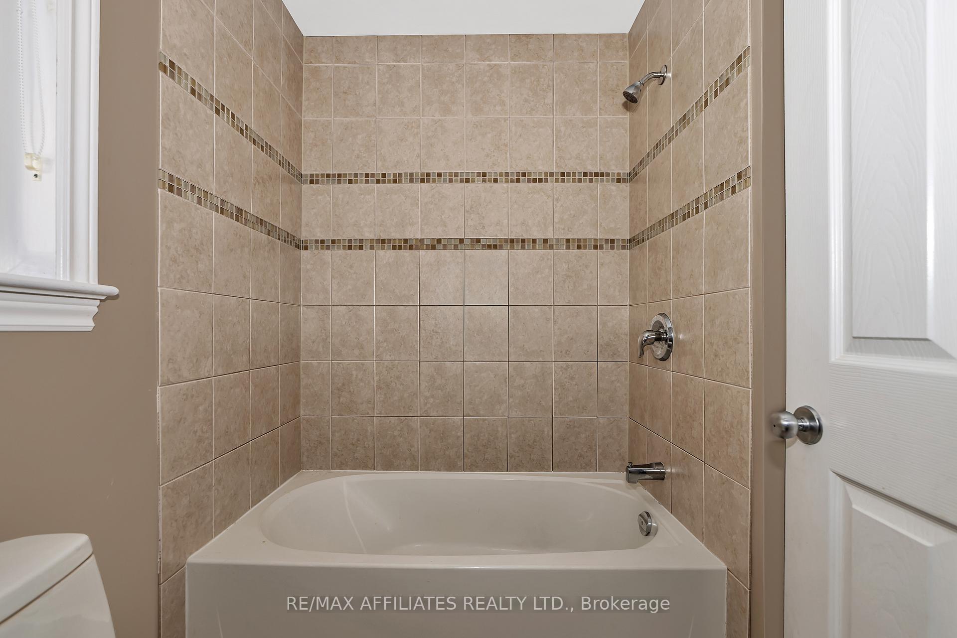 Photo 32 of 994 Fieldfair Way, Ottawa, Notting Hill/Summerside — HOMEH