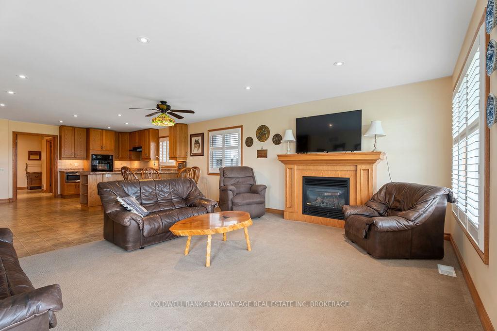 Photo 13 of 7188 St Michael Avenue, Niagara Falls, Forestview — HOMEH