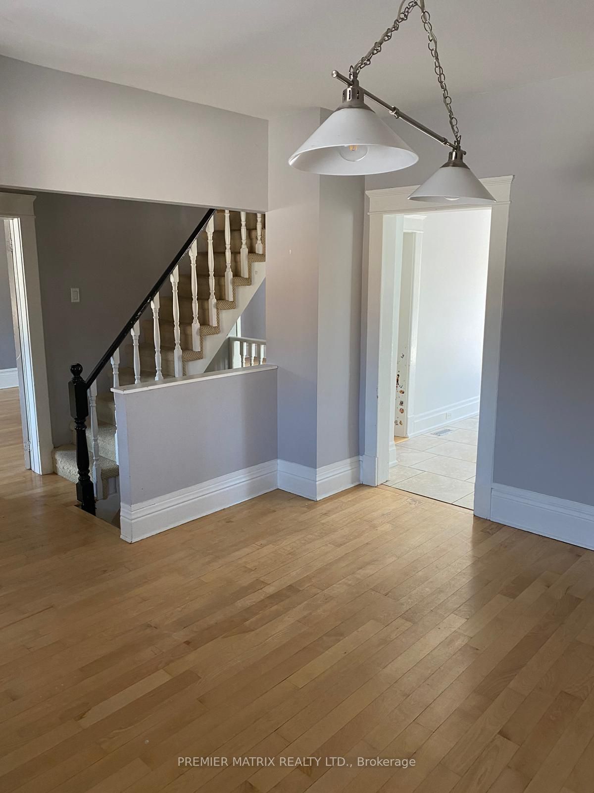 Photo 3 of 46 George Street, Aurora, Aurora Village — HOMEH