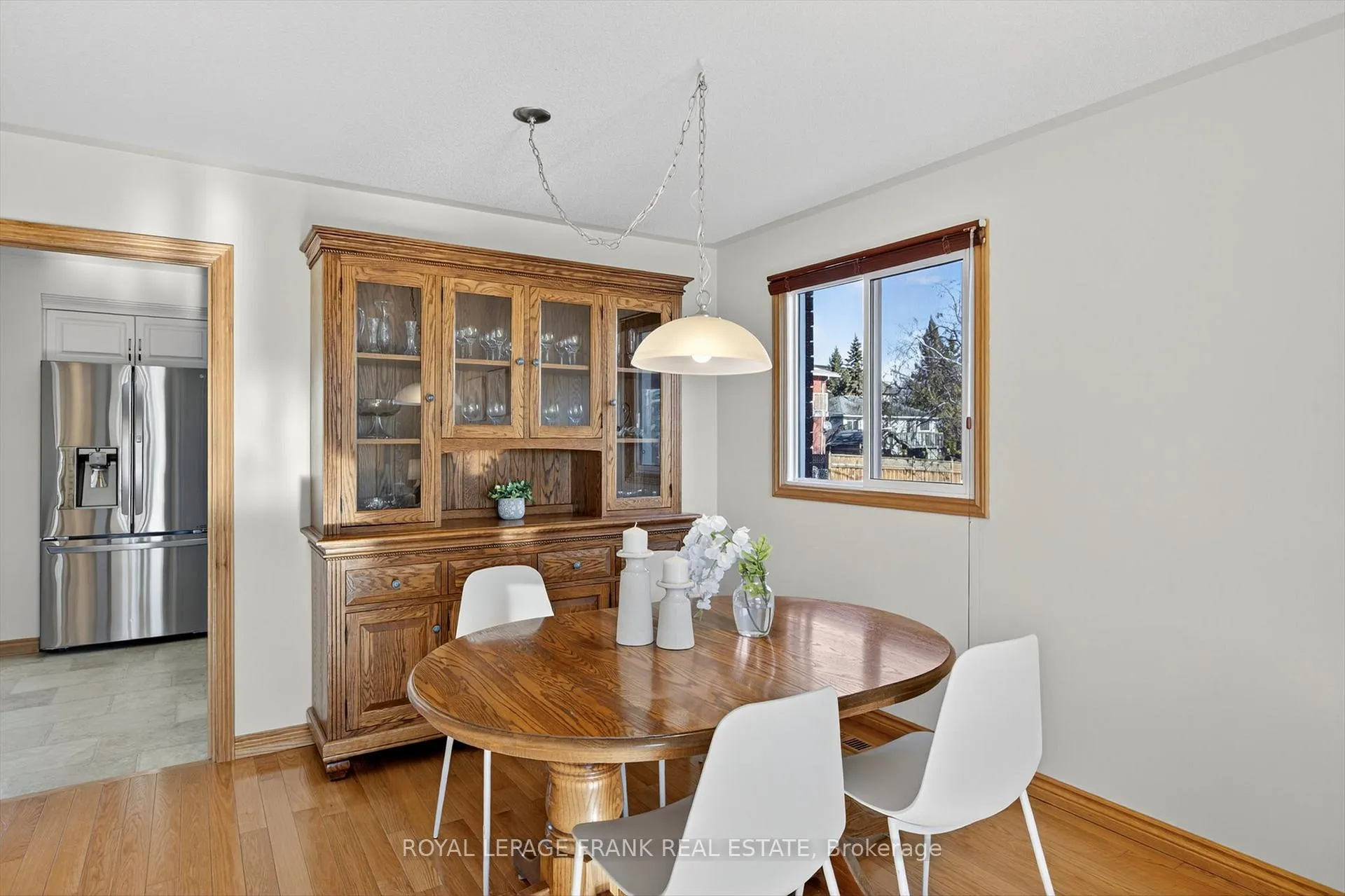 Photo 9 of 38 Clearview Court, Peterborough, Monaghan Ward 2 — HOMEH