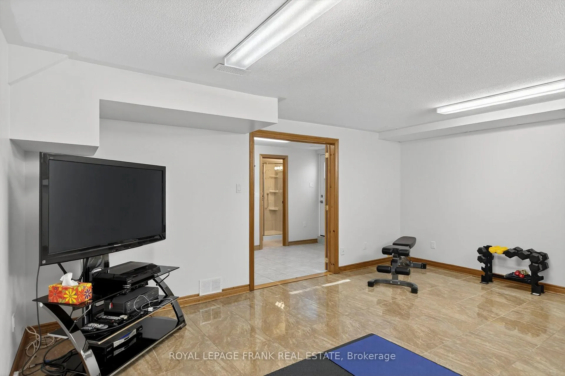 Photo 30 of 38 Clearview Court, Peterborough, Monaghan Ward 2 — HOMEH