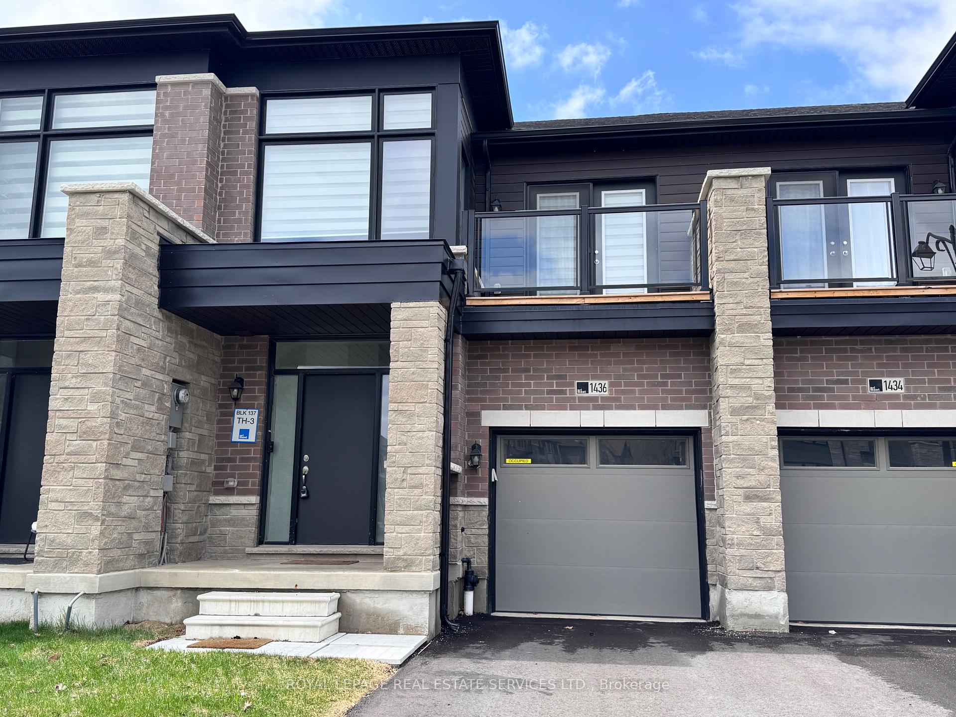 Photo 1 of 1436 Rose Way, Milton, Cobban — HOMEH