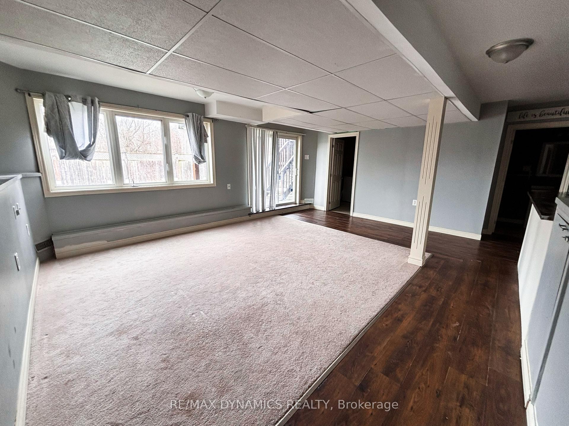 Photo 25 of 8779 Dogwood Crescent, Niagara Falls, Brown — HOMEH