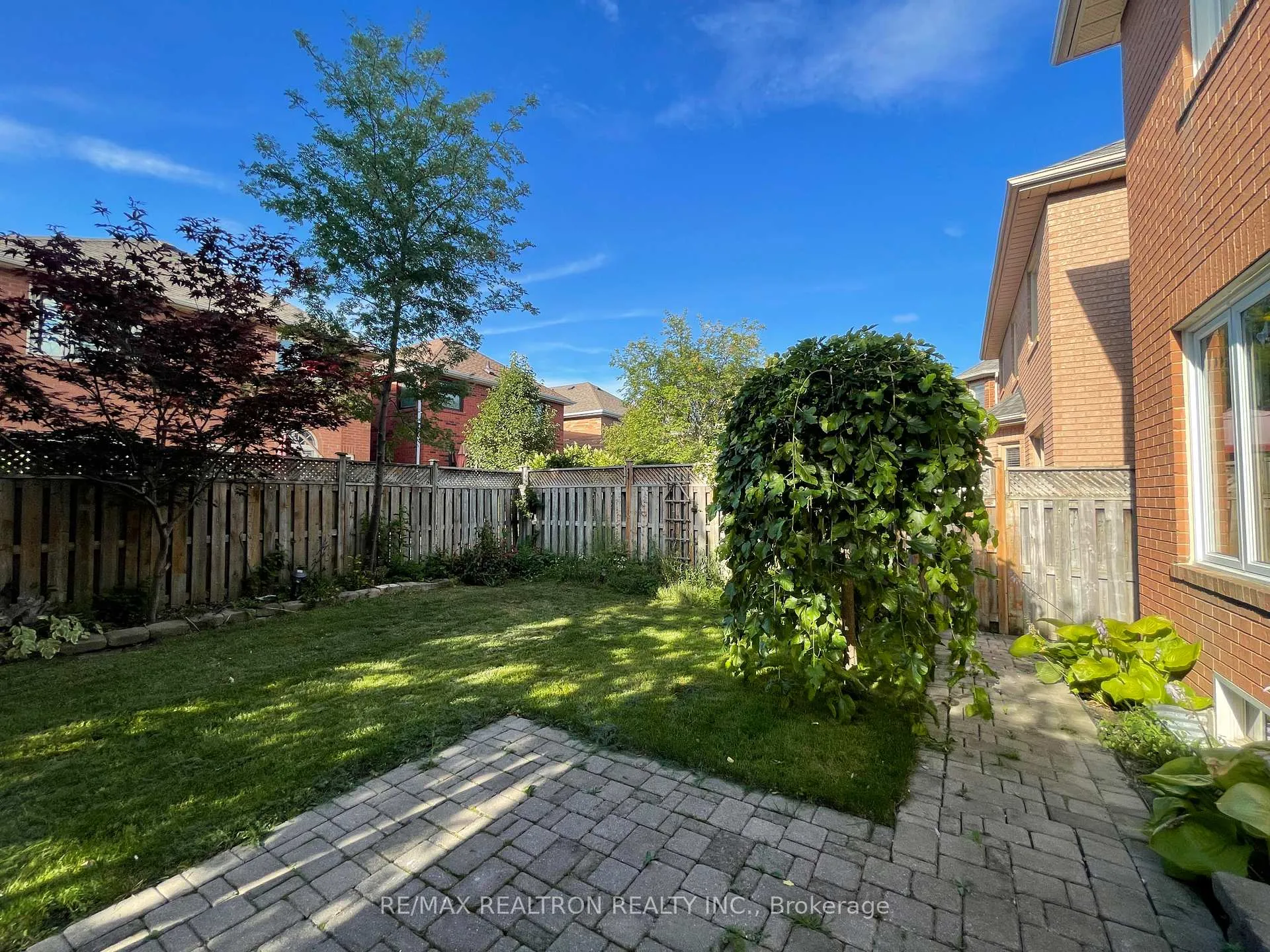 Photo 37 of 137 Bothwell Crescent, Newmarket, Summerhill Estates — HOMEH