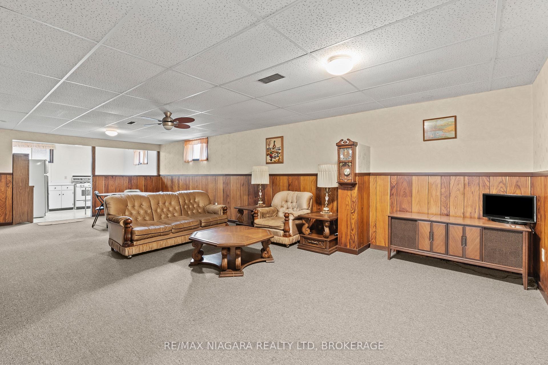 Photo 29 of 142 Welland Road, Pelham, Fonthill — HOMEH