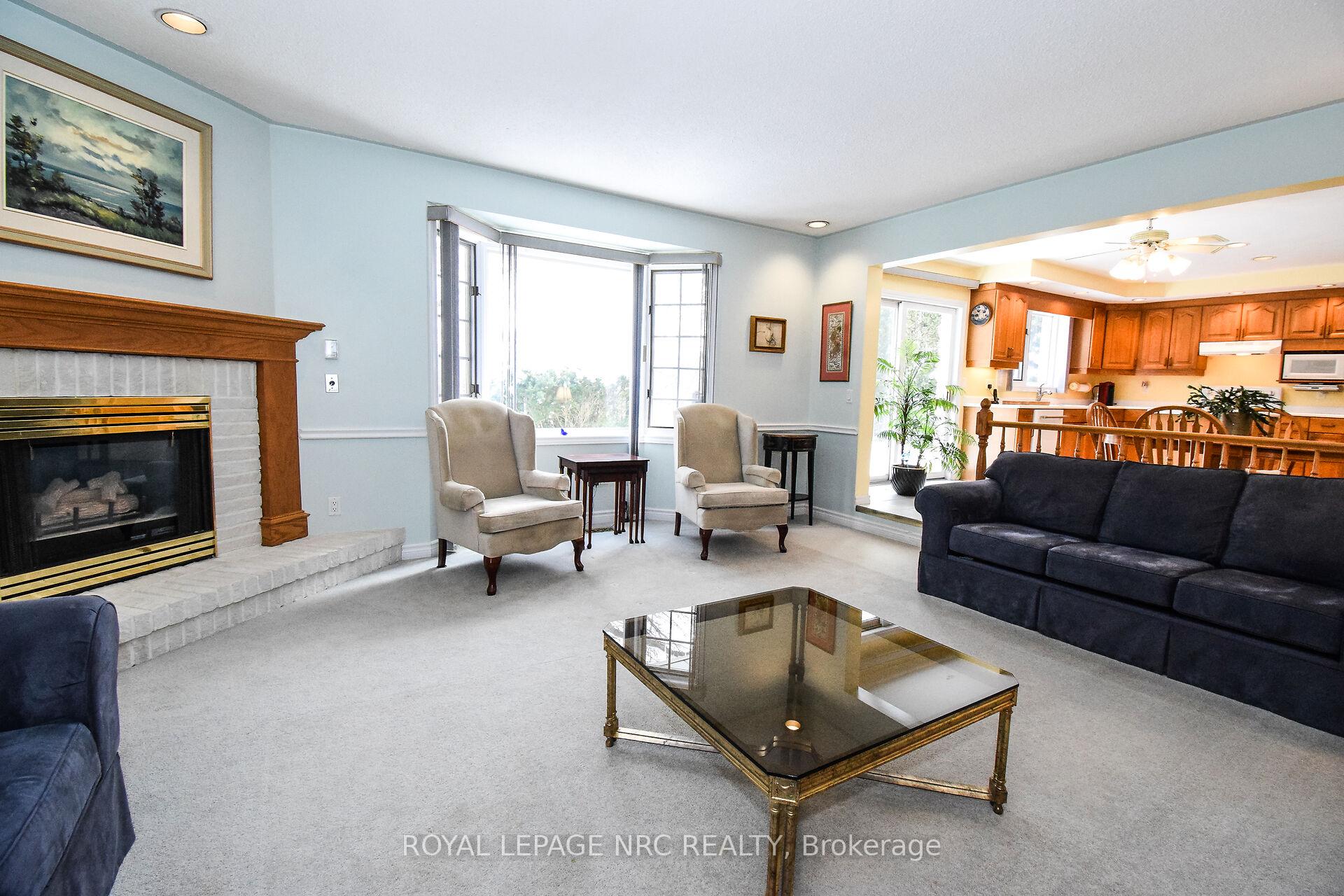 Photo 27 of 11 Milburn Drive, Pelham, Fonthill — HOMEH