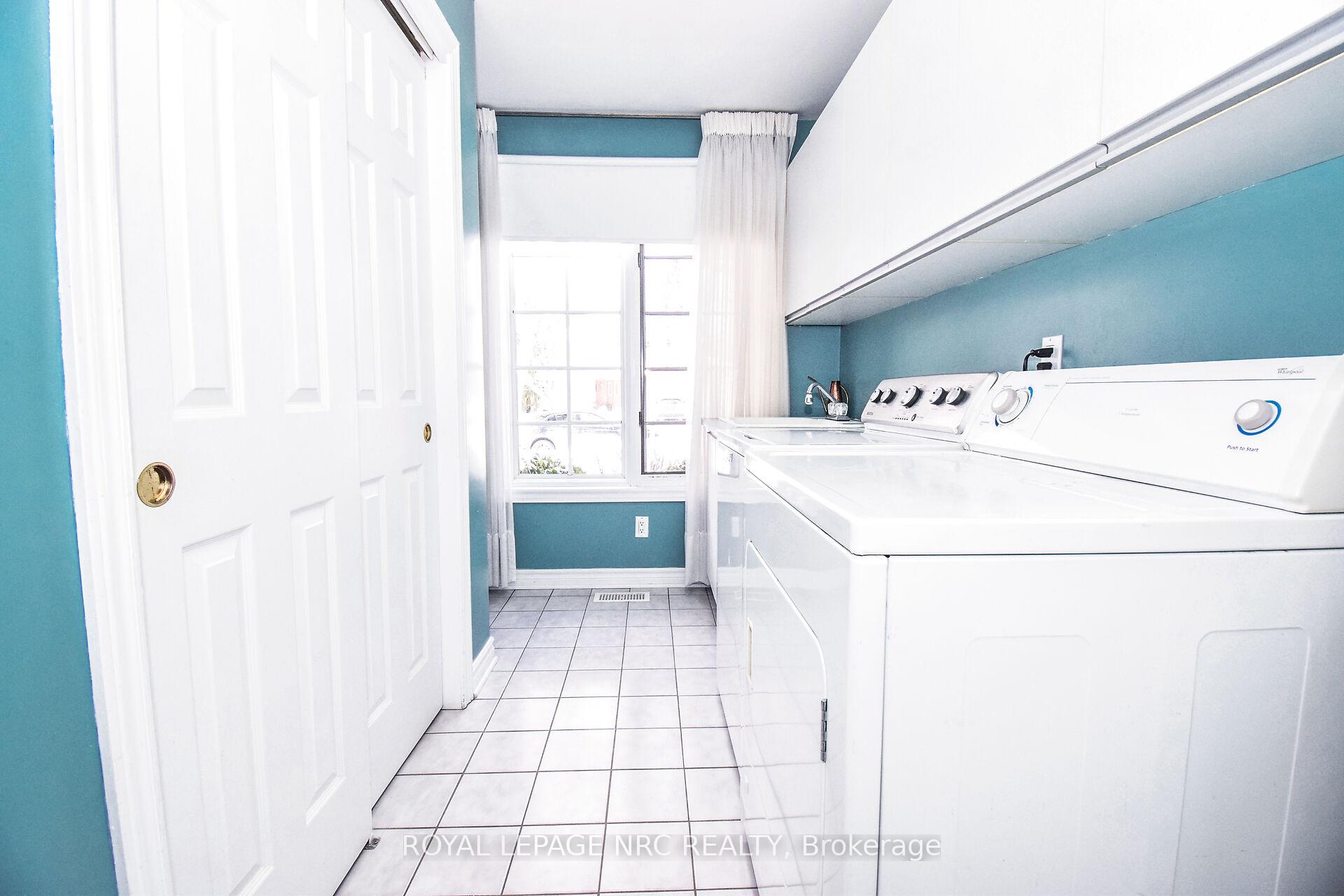 Photo 28 of 11 Milburn Drive, Pelham, Fonthill — HOMEH