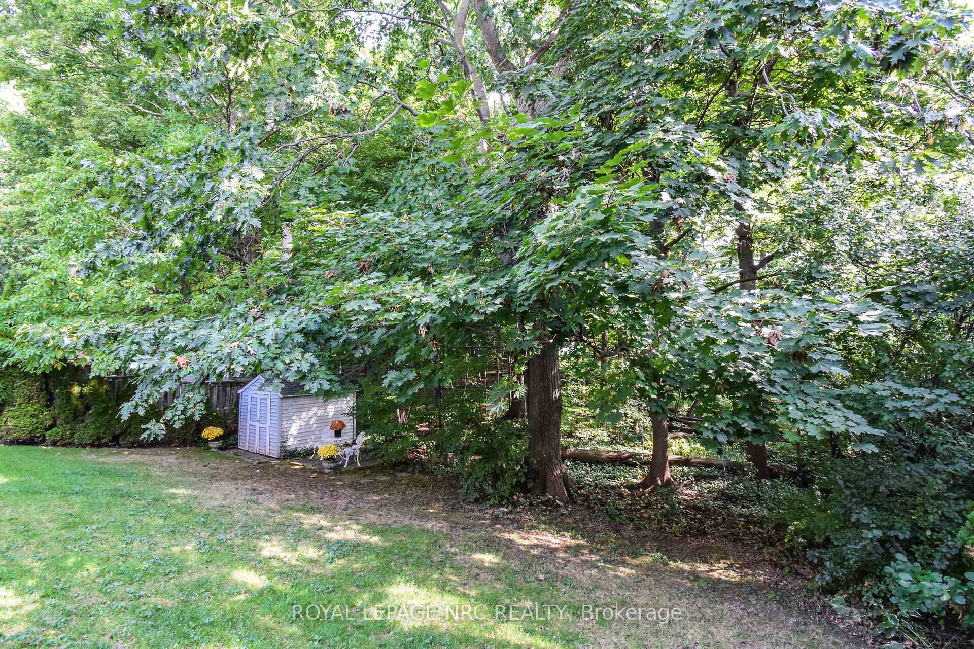 Photo 40 of 11 Milburn Drive, Pelham, Fonthill — HOMEH