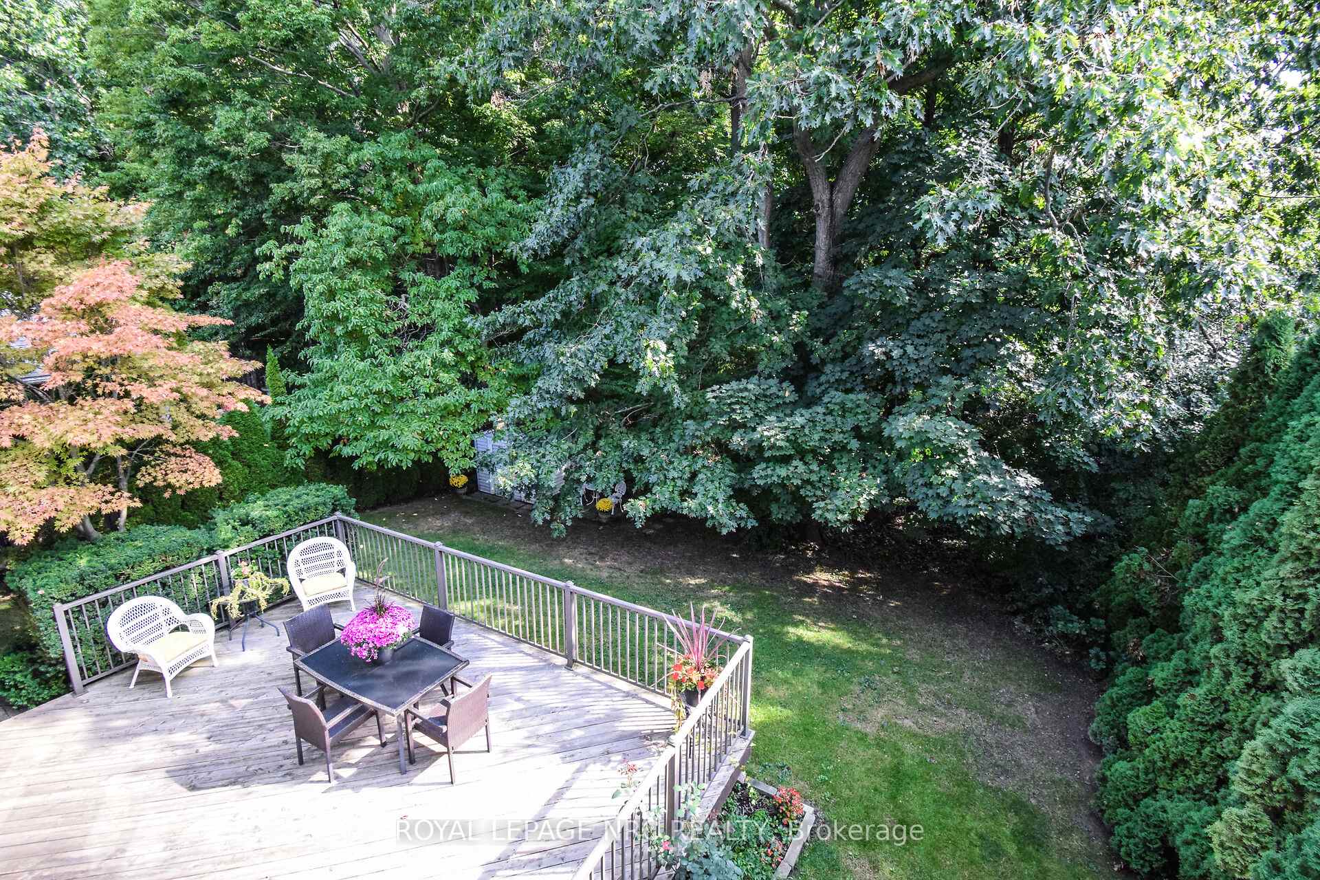 Photo 43 of 11 Milburn Drive, Pelham, Fonthill — HOMEH