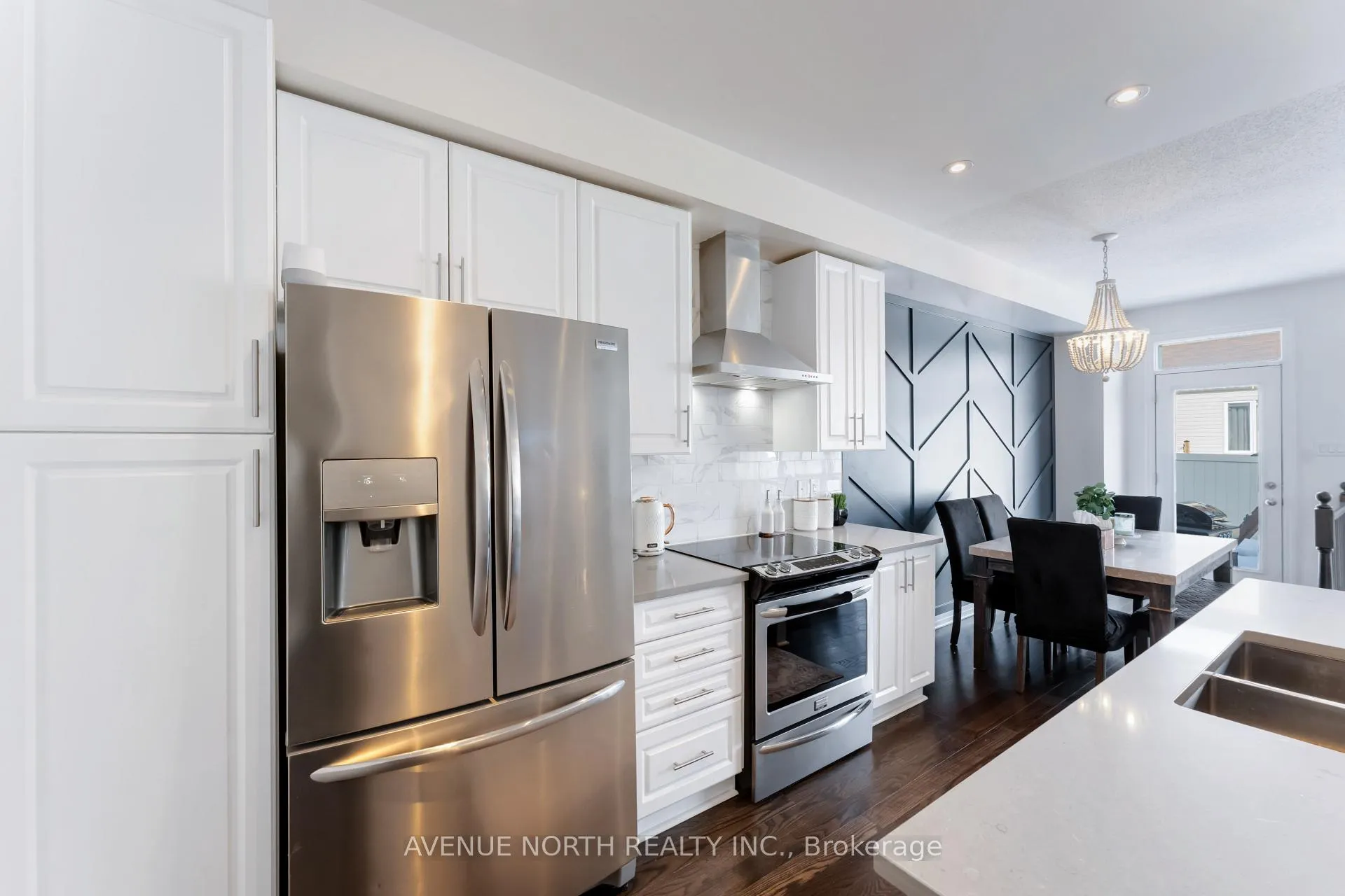 Photo 8 of 244 Gossamer Street, Ottawa, Mer Bleue/Bradley Estates/Anderson Park — HOMEH