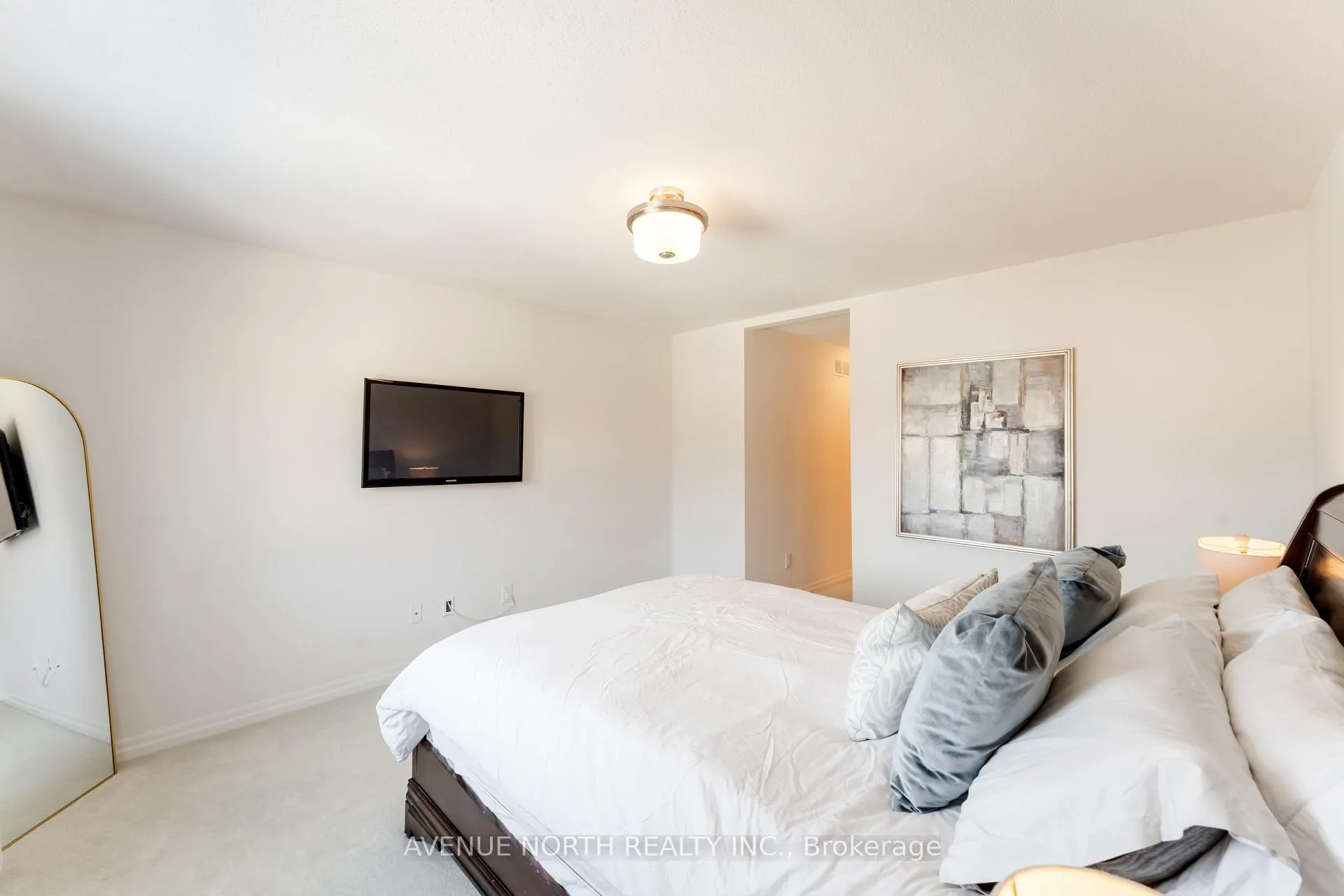 Photo 13 of 244 Gossamer Street, Ottawa, Mer Bleue/Bradley Estates/Anderson Park — HOMEH