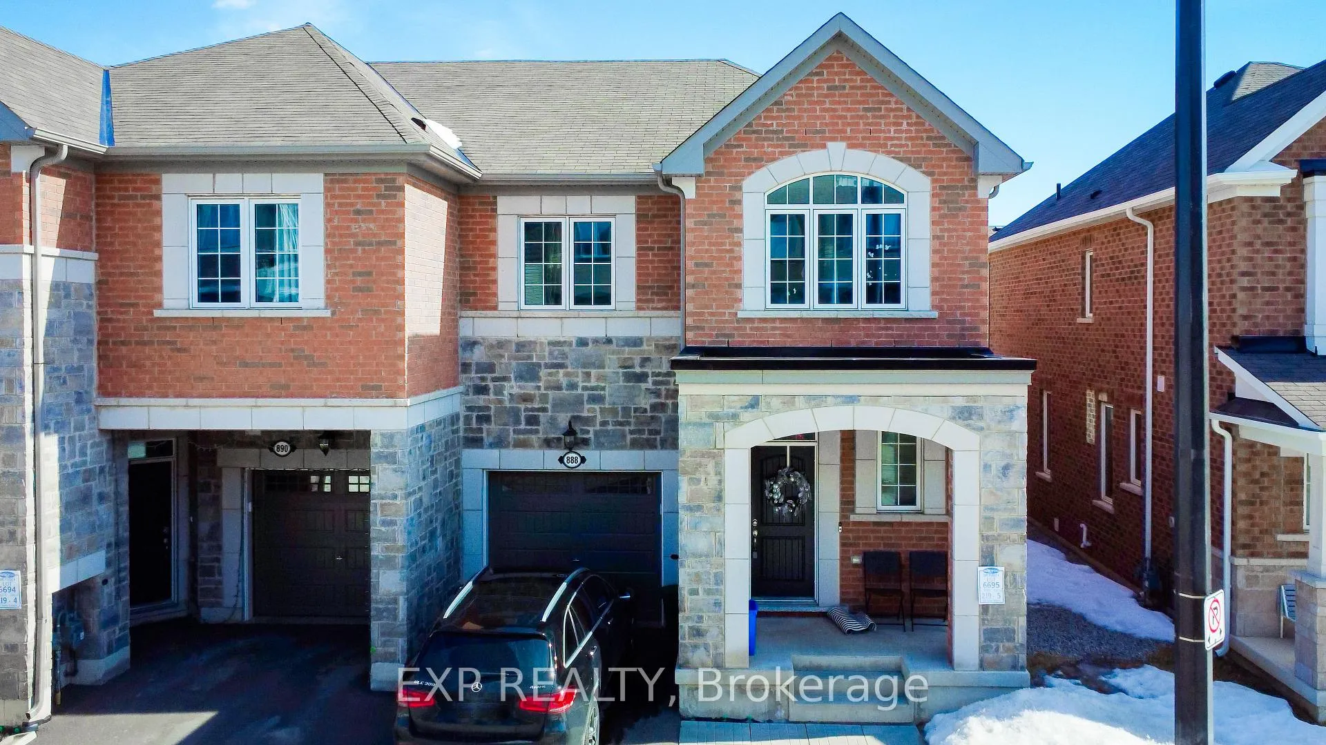 Photo 2 of 888 Sumac Crescent, Milton, Cobban — HOMEH