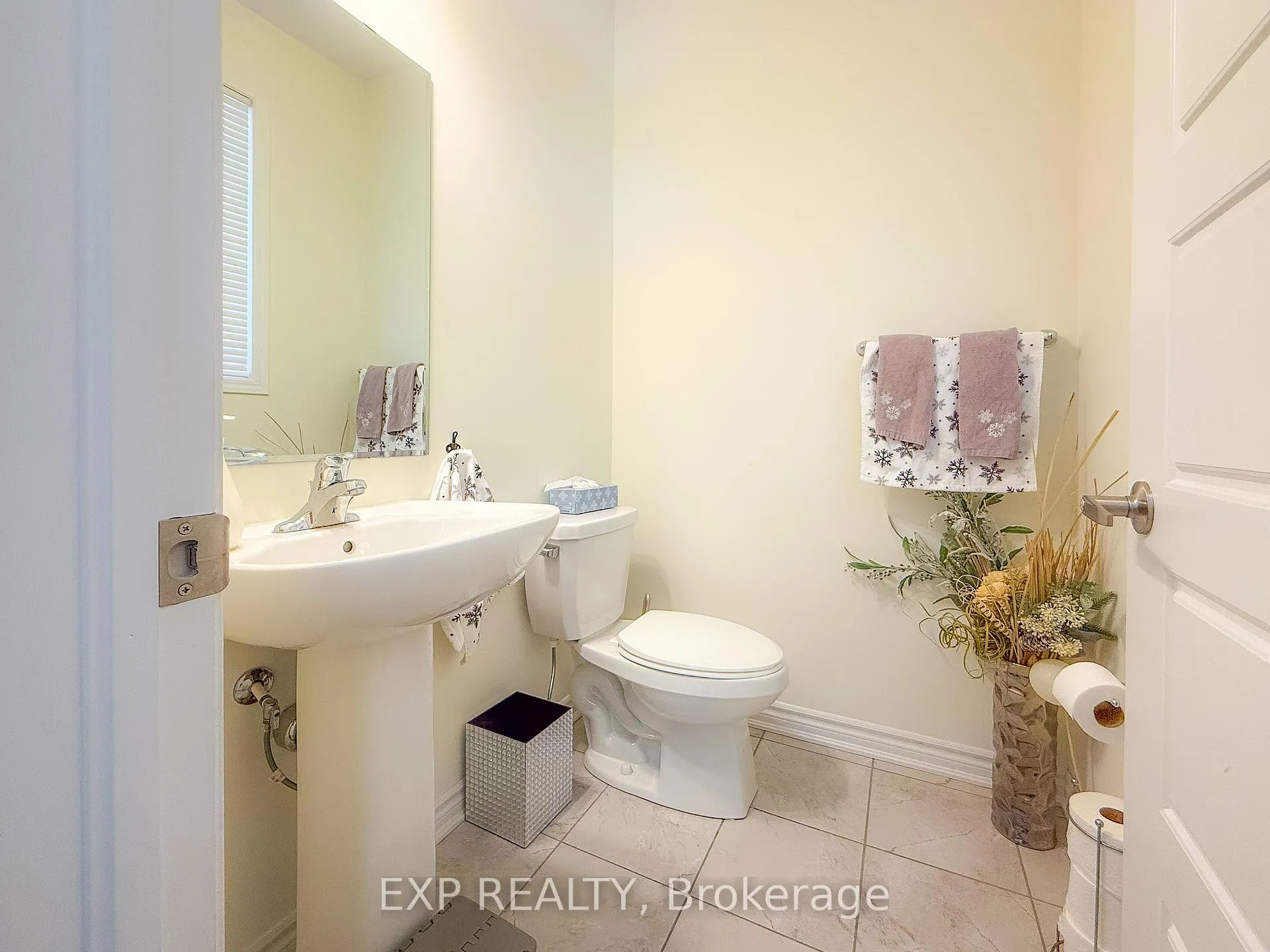 Photo 16 of 888 Sumac Crescent, Milton, Cobban — HOMEH