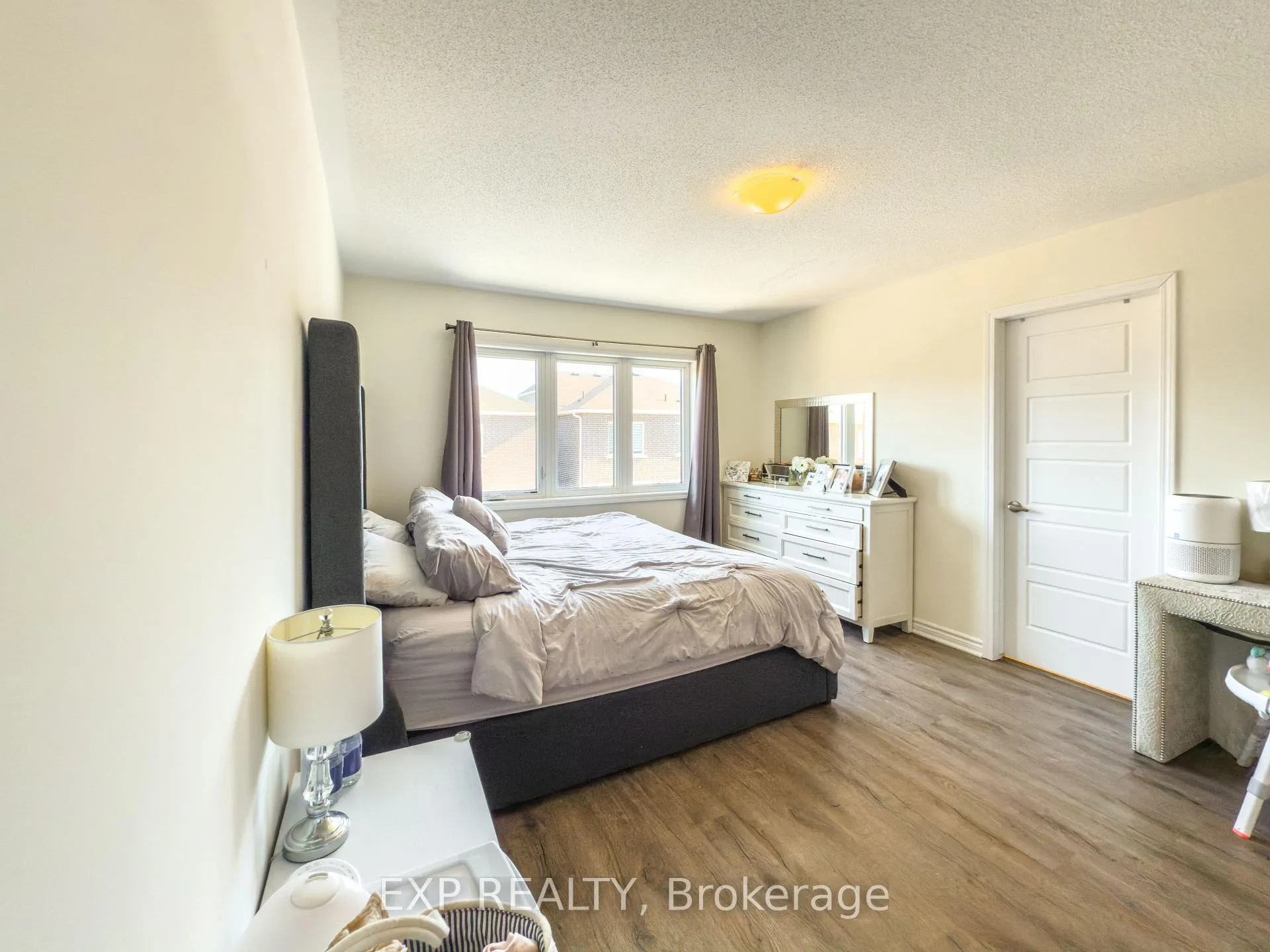 Photo 30 of 888 Sumac Crescent, Milton, Cobban — HOMEH