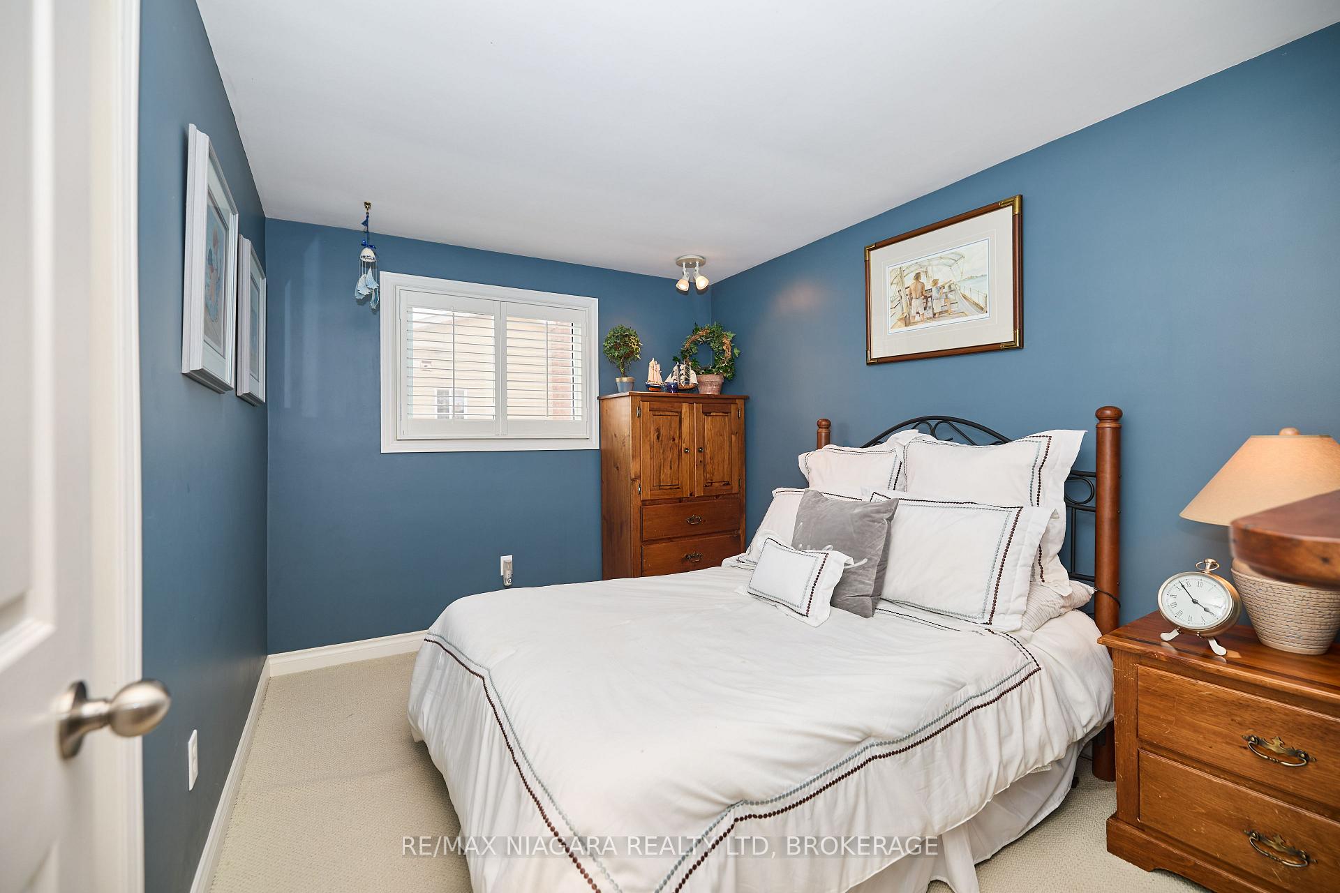 Photo 23 of 70 Millbridge Crescent, Pelham, Fonthill — HOMEH