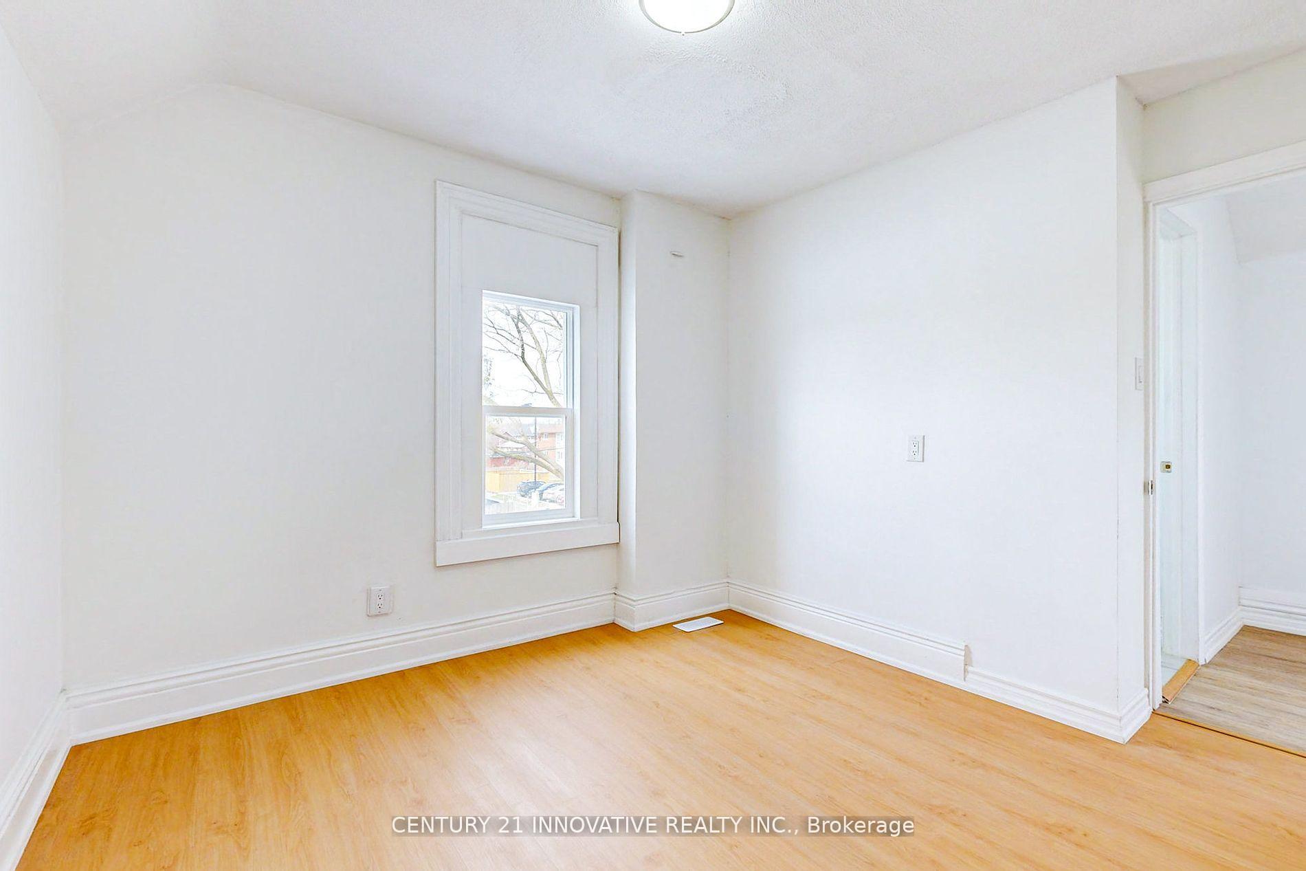 Photo 31 of 57 Olive Avenue, Peterborough, Town Ward 3 — HOMEH