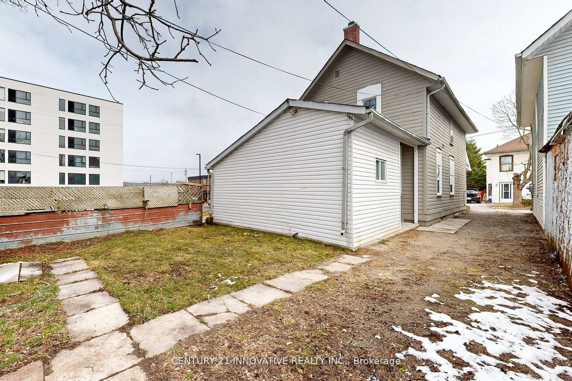 Photo 38 of 57 Olive Avenue, Peterborough, Town Ward 3 — HOMEH