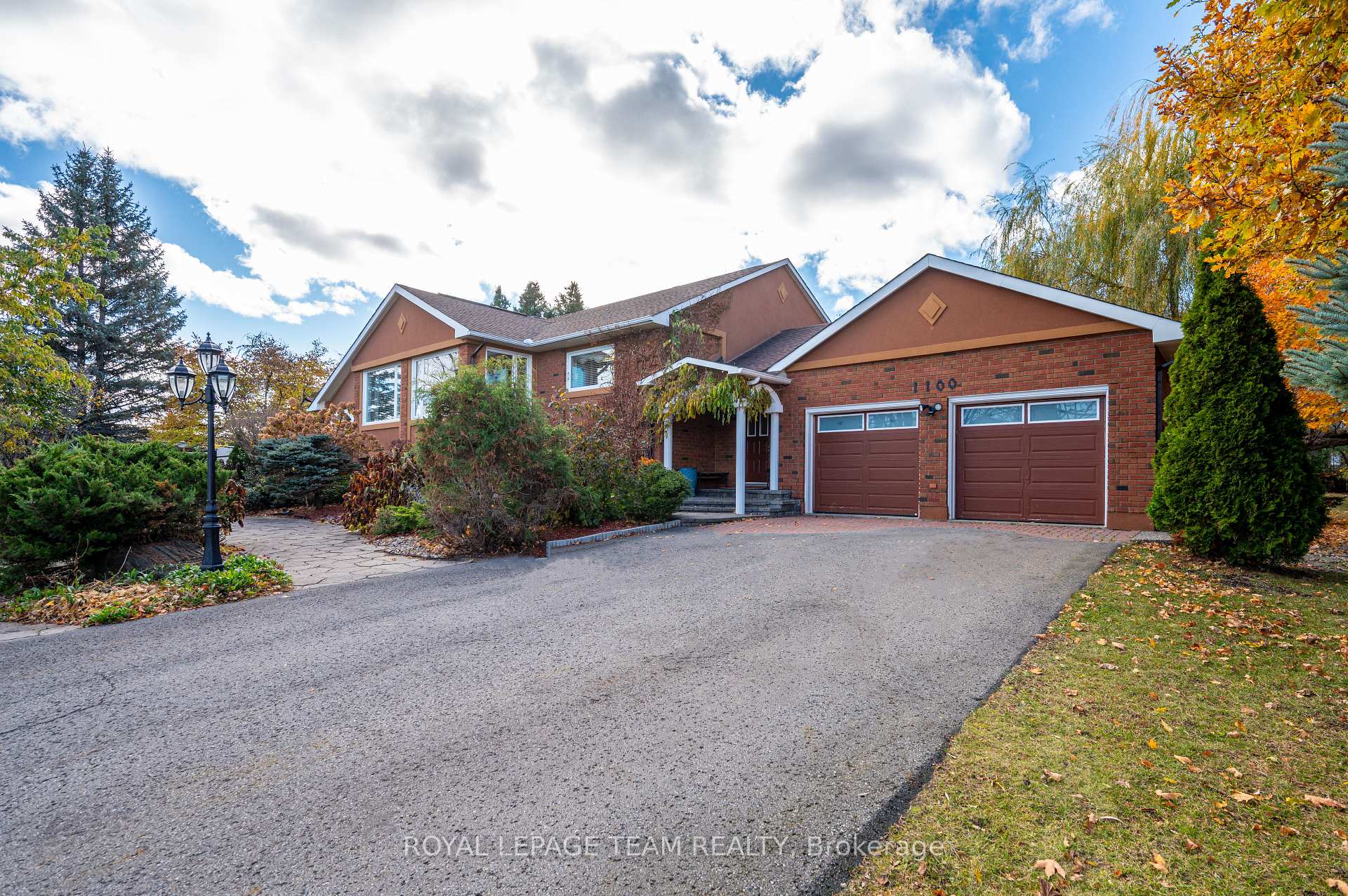 Front of 1100 Moffatt Drive