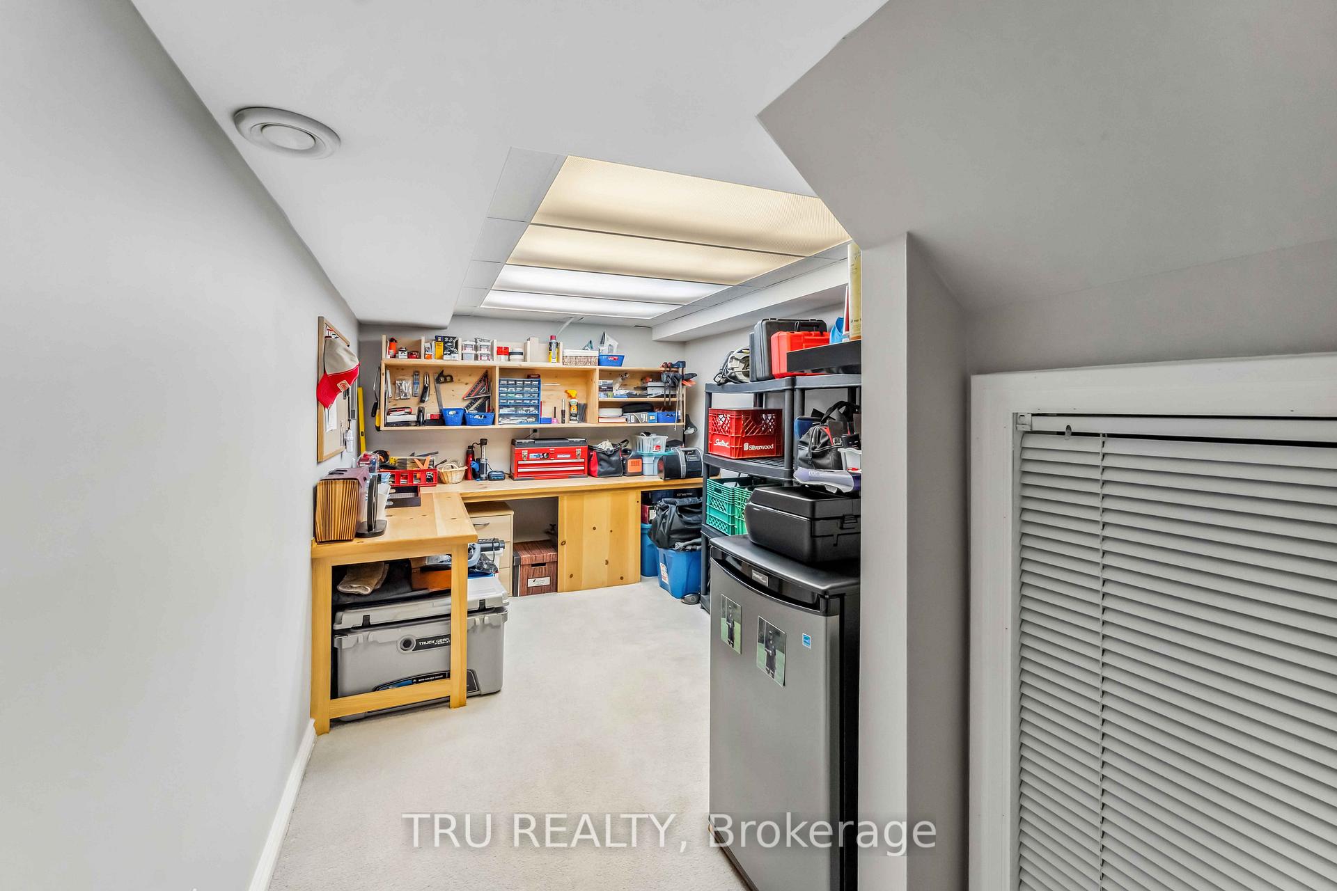 Photo 25 of 5928 Pineglade Crescent, Ottawa, Chapel Hill South - Orleans Village — HOMEH