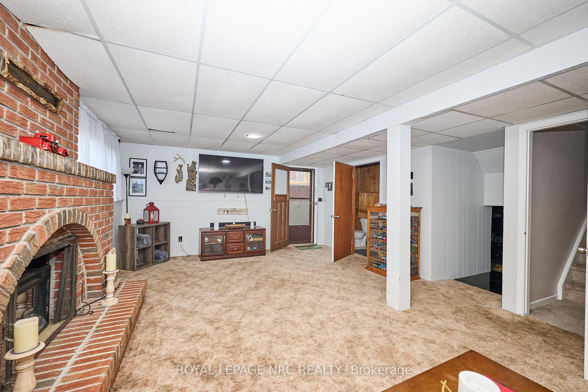 Photo 33 of 5875 St. Anthony Crescent, Niagara Falls, Church's Lane — HOMEH