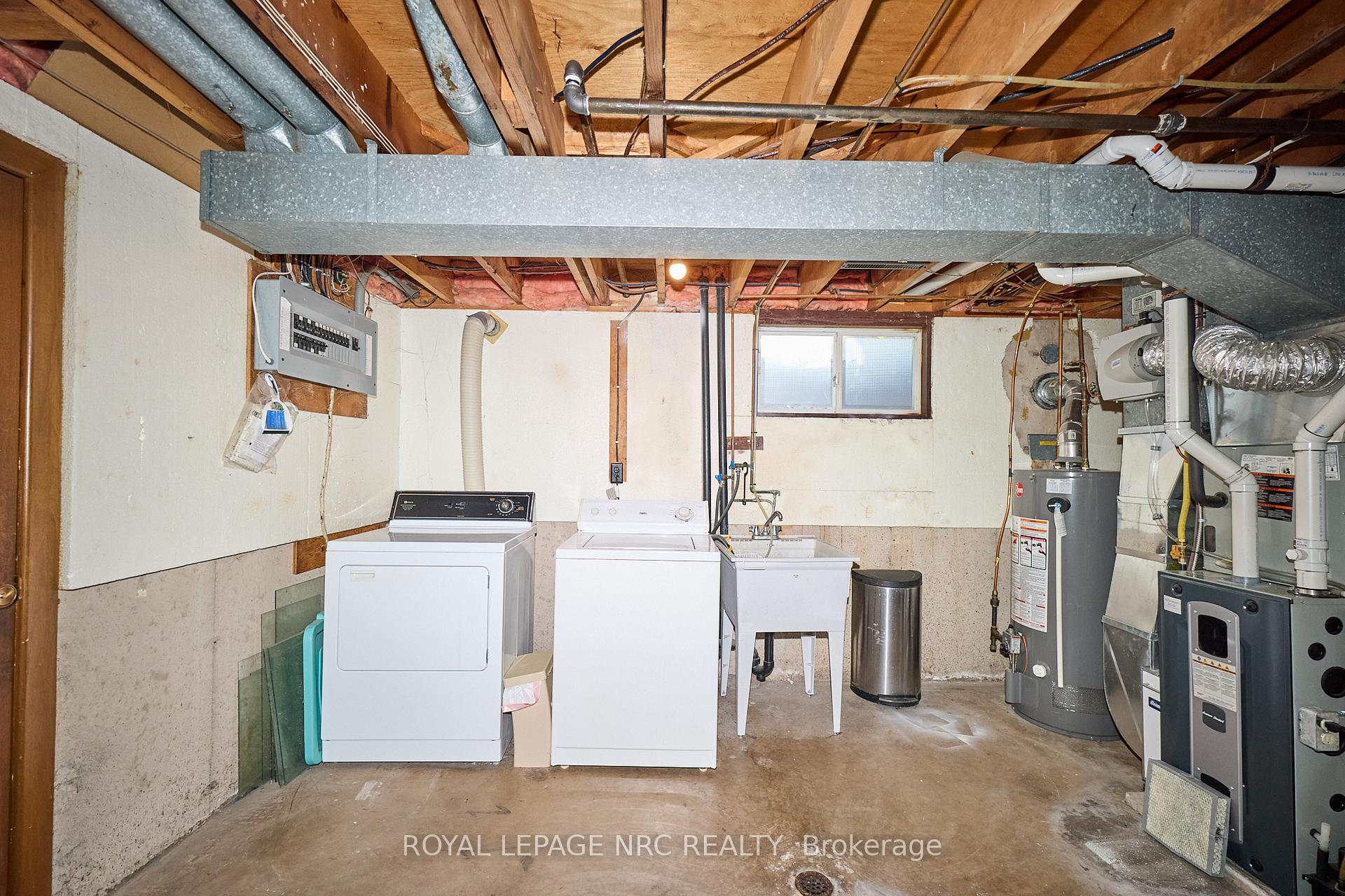 Photo 36 of 5875 St. Anthony Crescent, Niagara Falls, Church's Lane — HOMEH