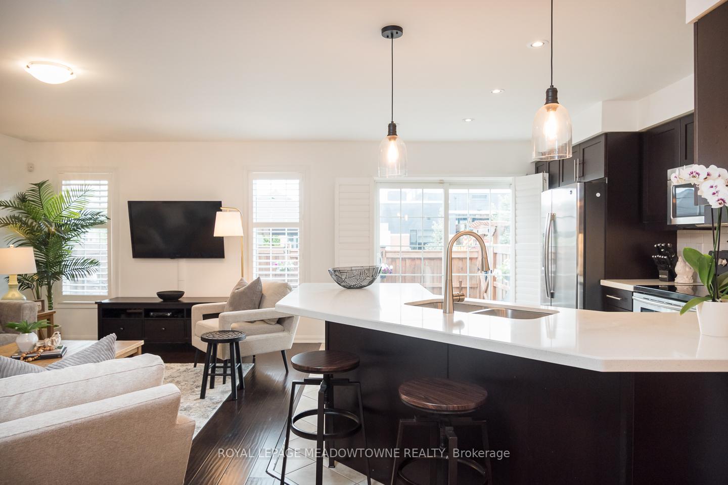 Photo 30 of 1065 Nadalin Heights, Milton, Willmott — HOMEH
