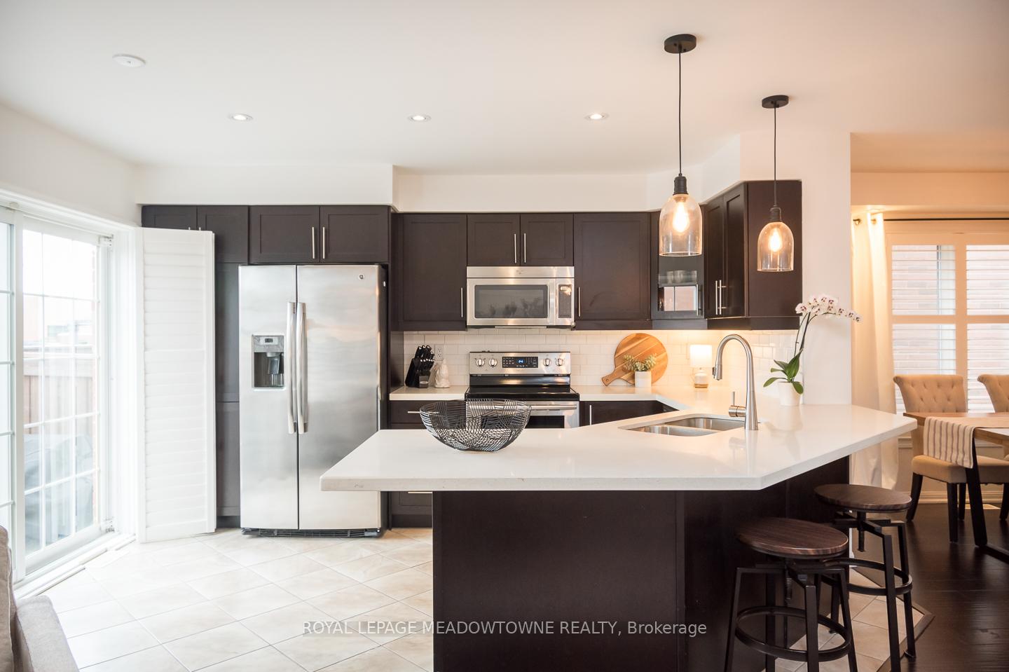 Photo 5 of 1065 Nadalin Heights, Milton, Willmott — HOMEH