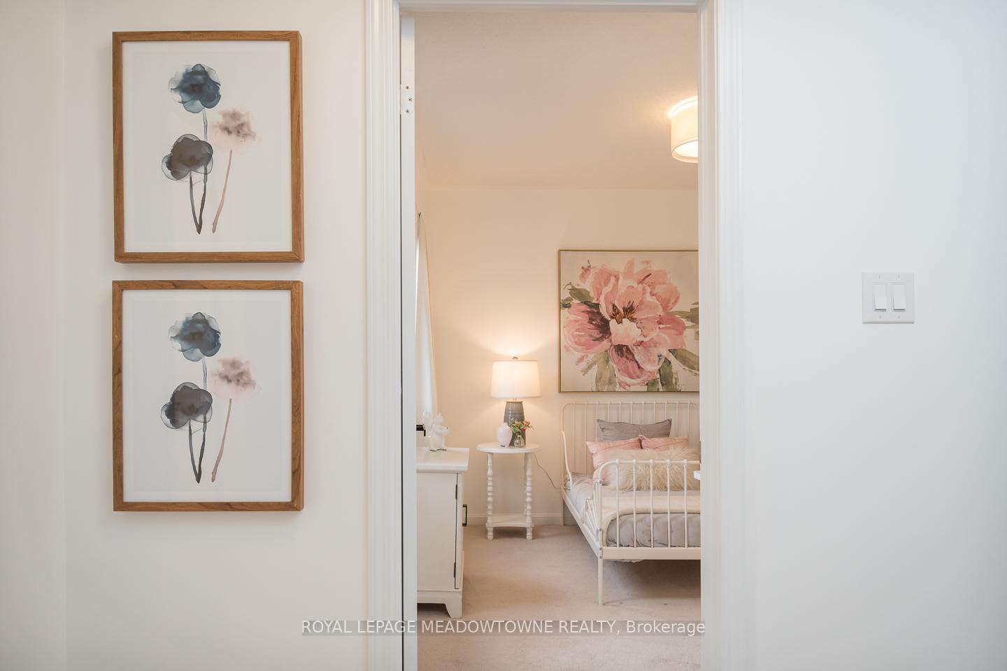 Photo 10 of 1065 Nadalin Heights, Milton, Willmott — HOMEH