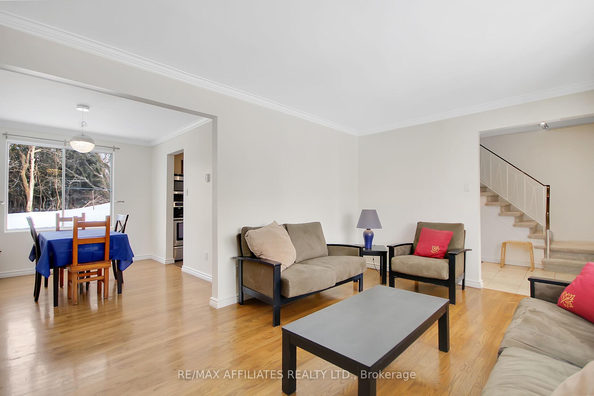 Photo 7 of 1405 Leblanc Drive, Ottawa, Chateauneuf — HOMEH