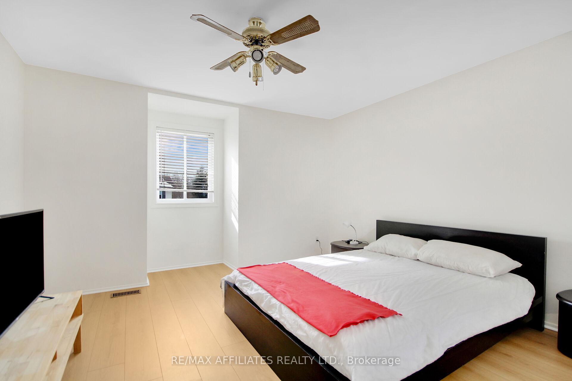 Photo 19 of 1405 Leblanc Drive, Ottawa, Chateauneuf — HOMEH