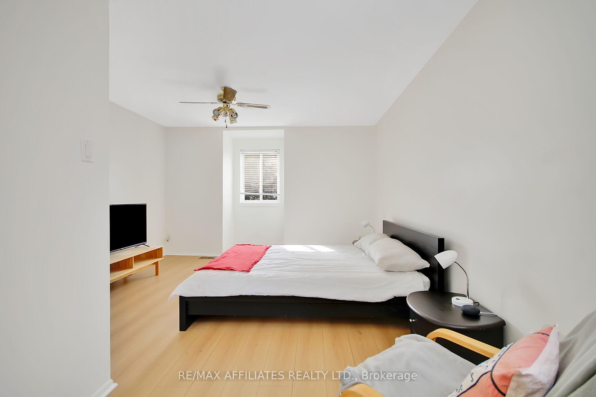 Photo 22 of 1405 Leblanc Drive, Ottawa, Chateauneuf — HOMEH