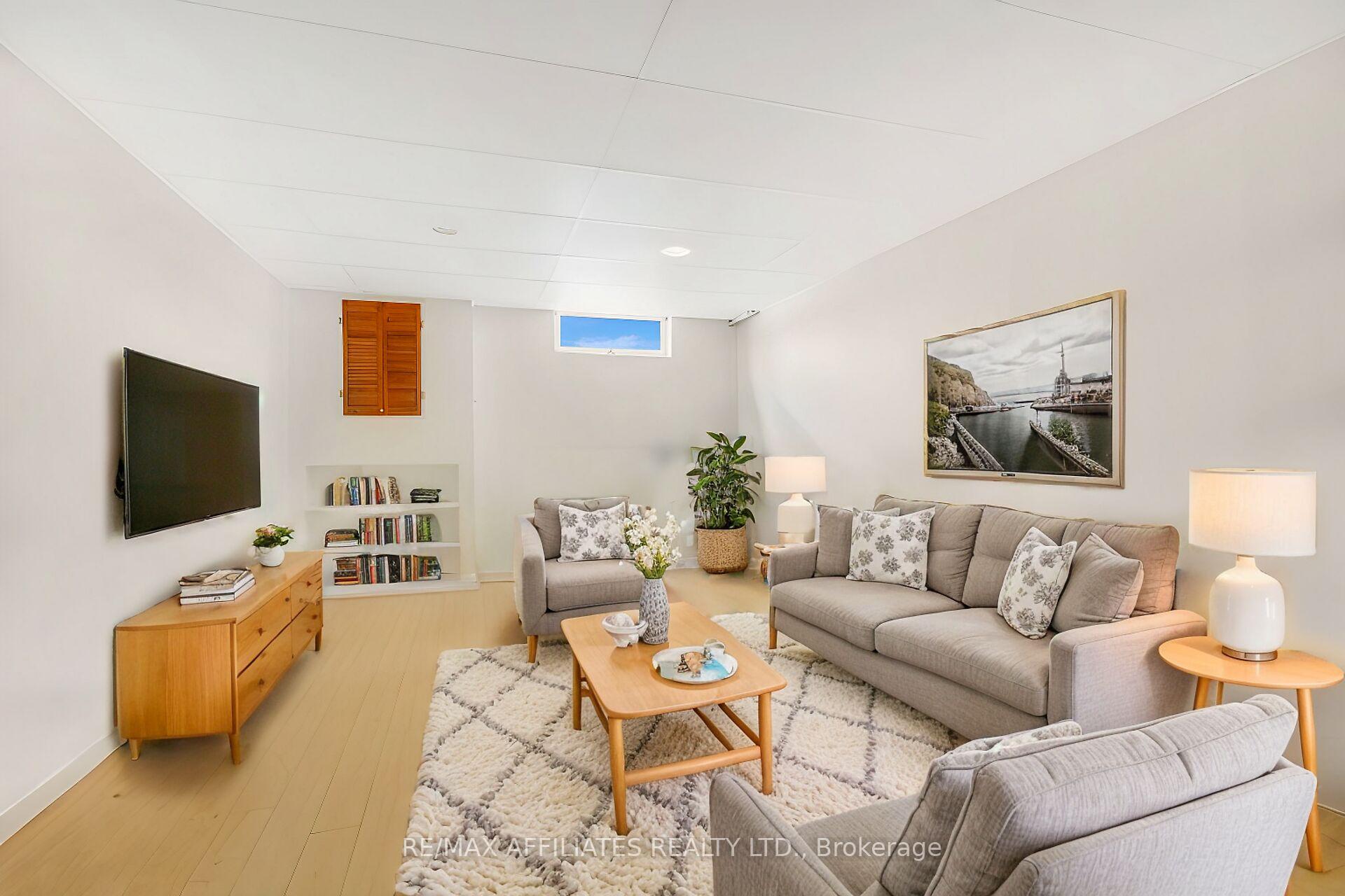 Photo 25 of 1405 Leblanc Drive, Ottawa, Chateauneuf — HOMEH