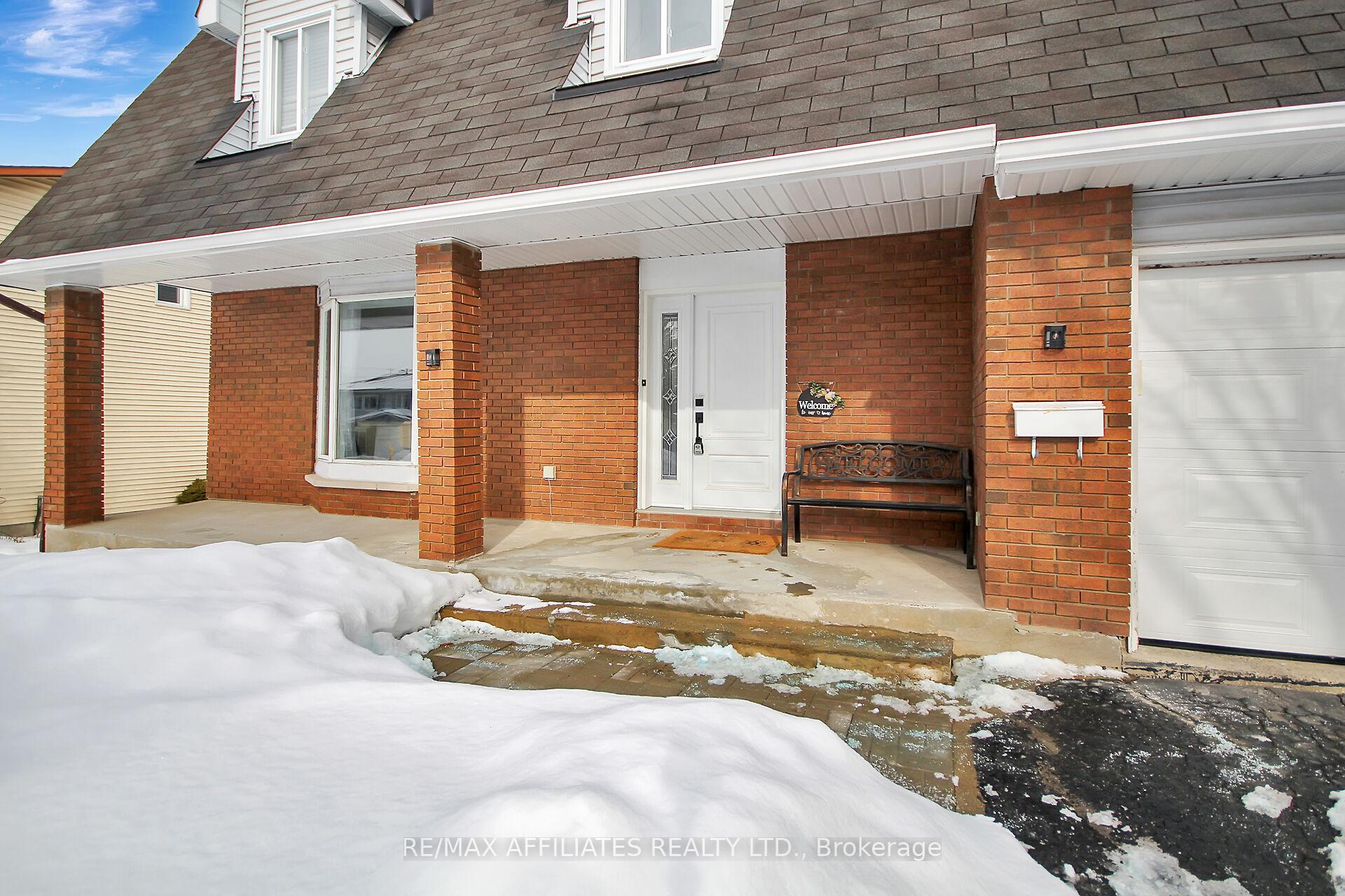 Photo 30 of 1405 Leblanc Drive, Ottawa, Chateauneuf — HOMEH