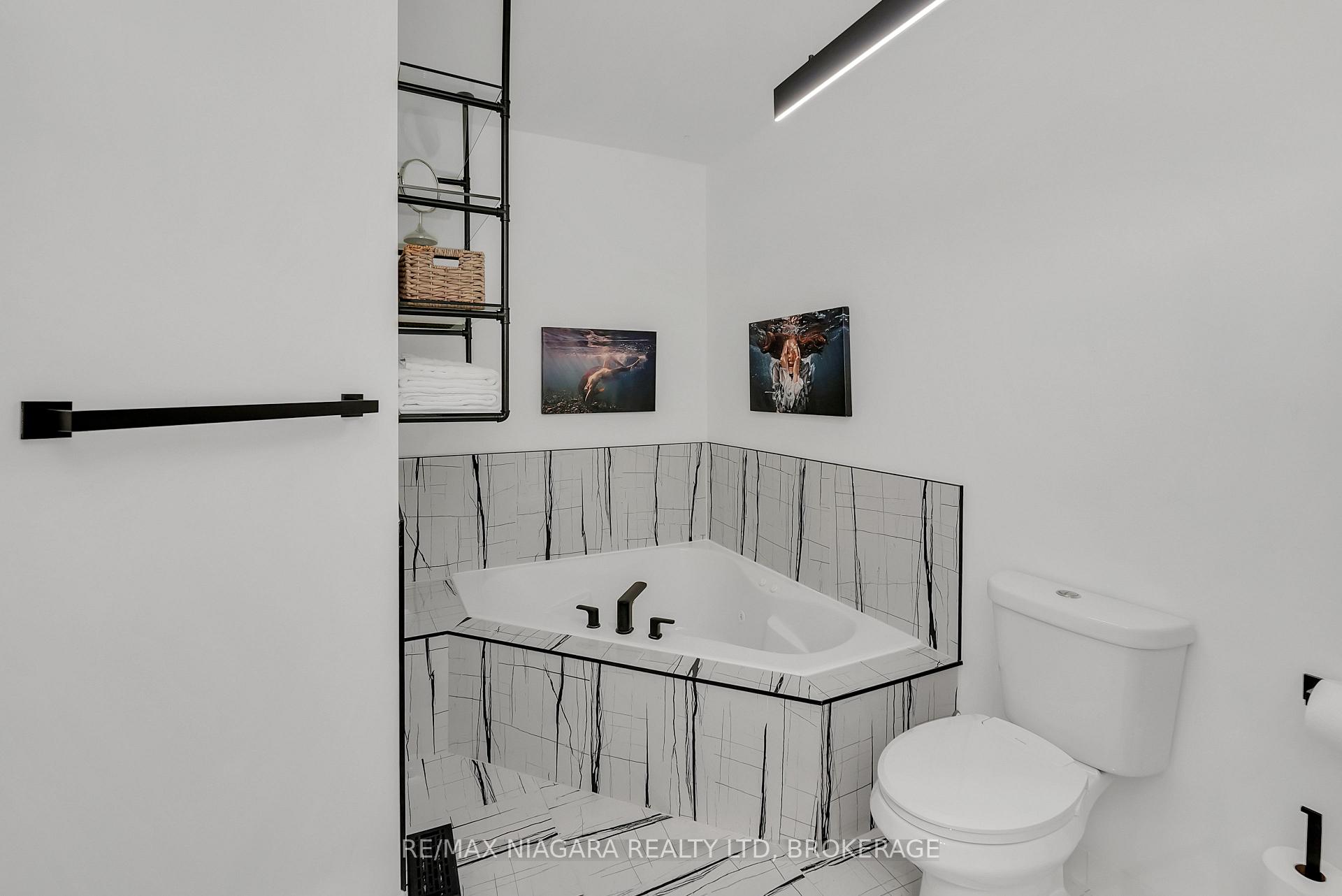 Photo 19 of 8738 Upper Canada Drive, Niagara Falls, Forestview — HOMEH
