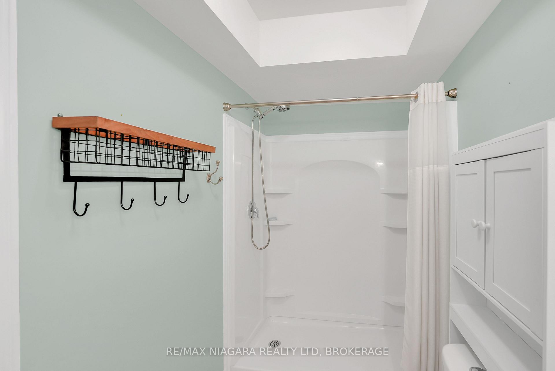 Photo 31 of 8738 Upper Canada Drive, Niagara Falls, Forestview — HOMEH
