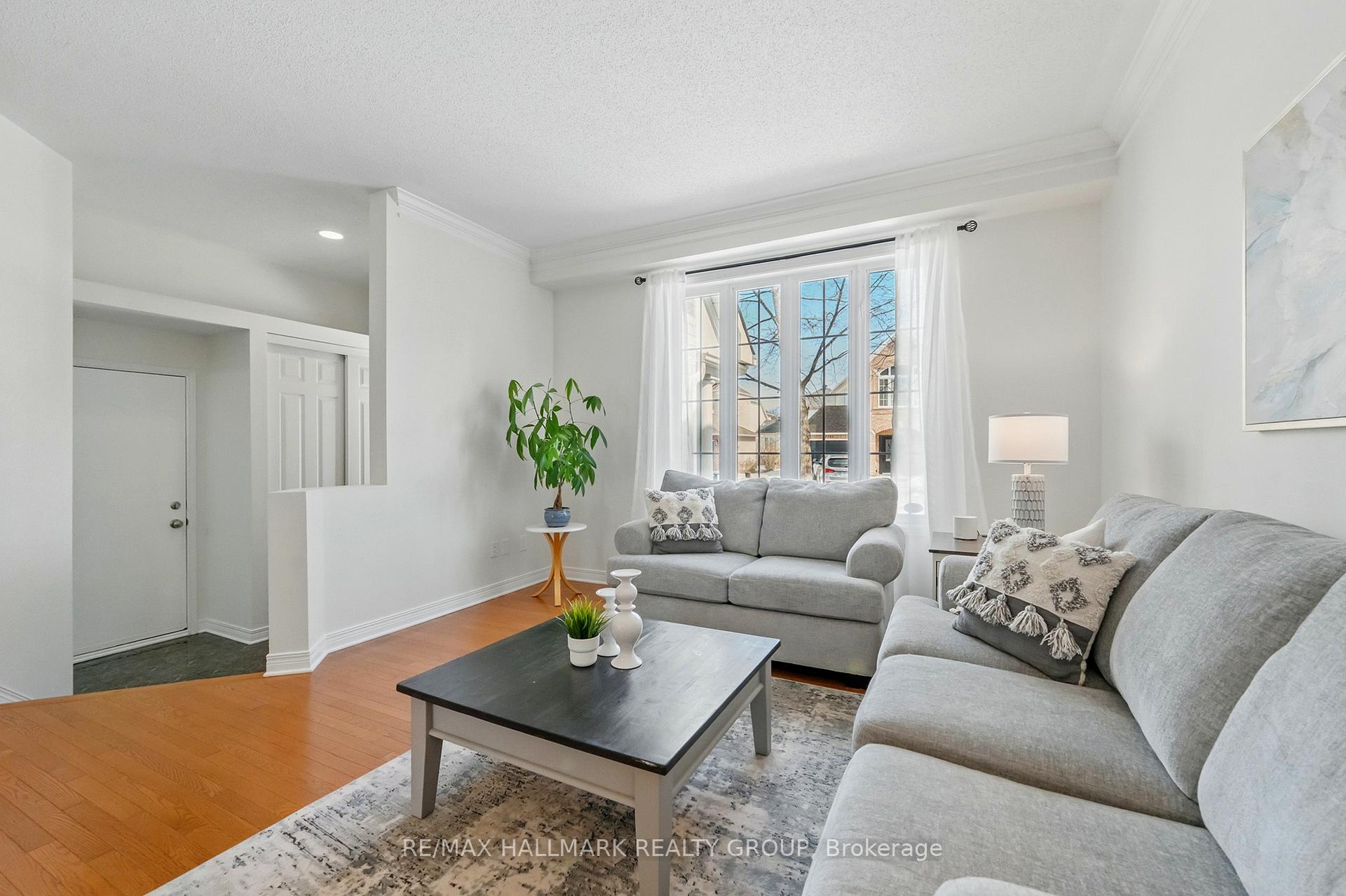Photo 6 of 2366 Raintree Drive, Ottawa, Chapel Hill South - Orleans Village — HOMEH