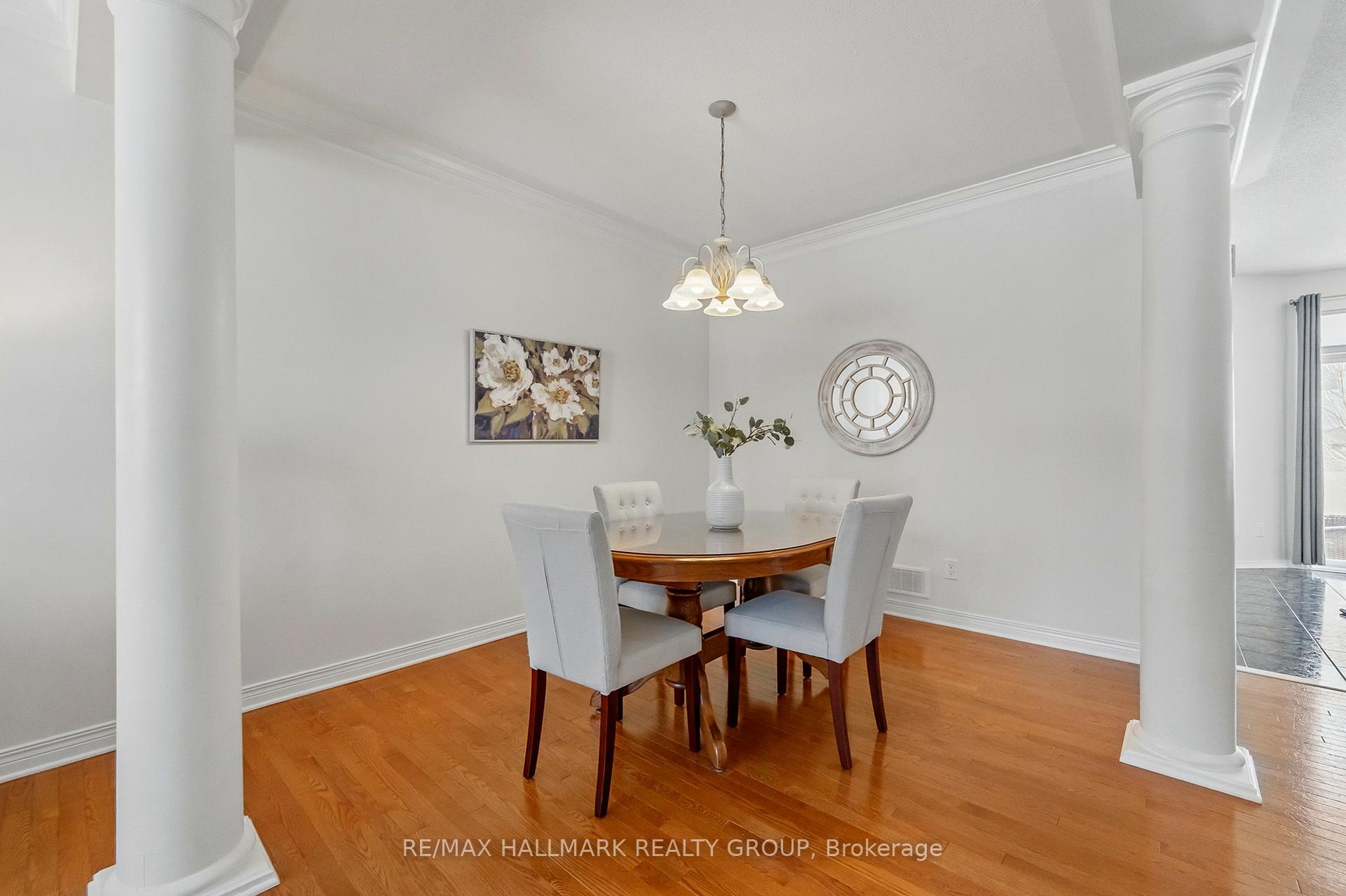 Photo 8 of 2366 Raintree Drive, Ottawa, Chapel Hill South - Orleans Village — HOMEH
