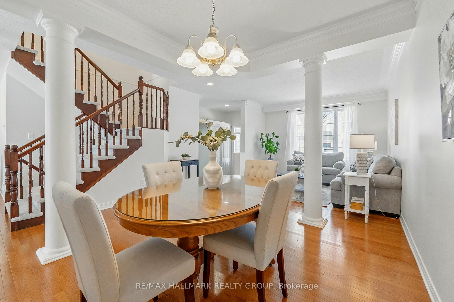 Photo 10 of 2366 Raintree Drive, Ottawa, Chapel Hill South - Orleans Village — HOMEH