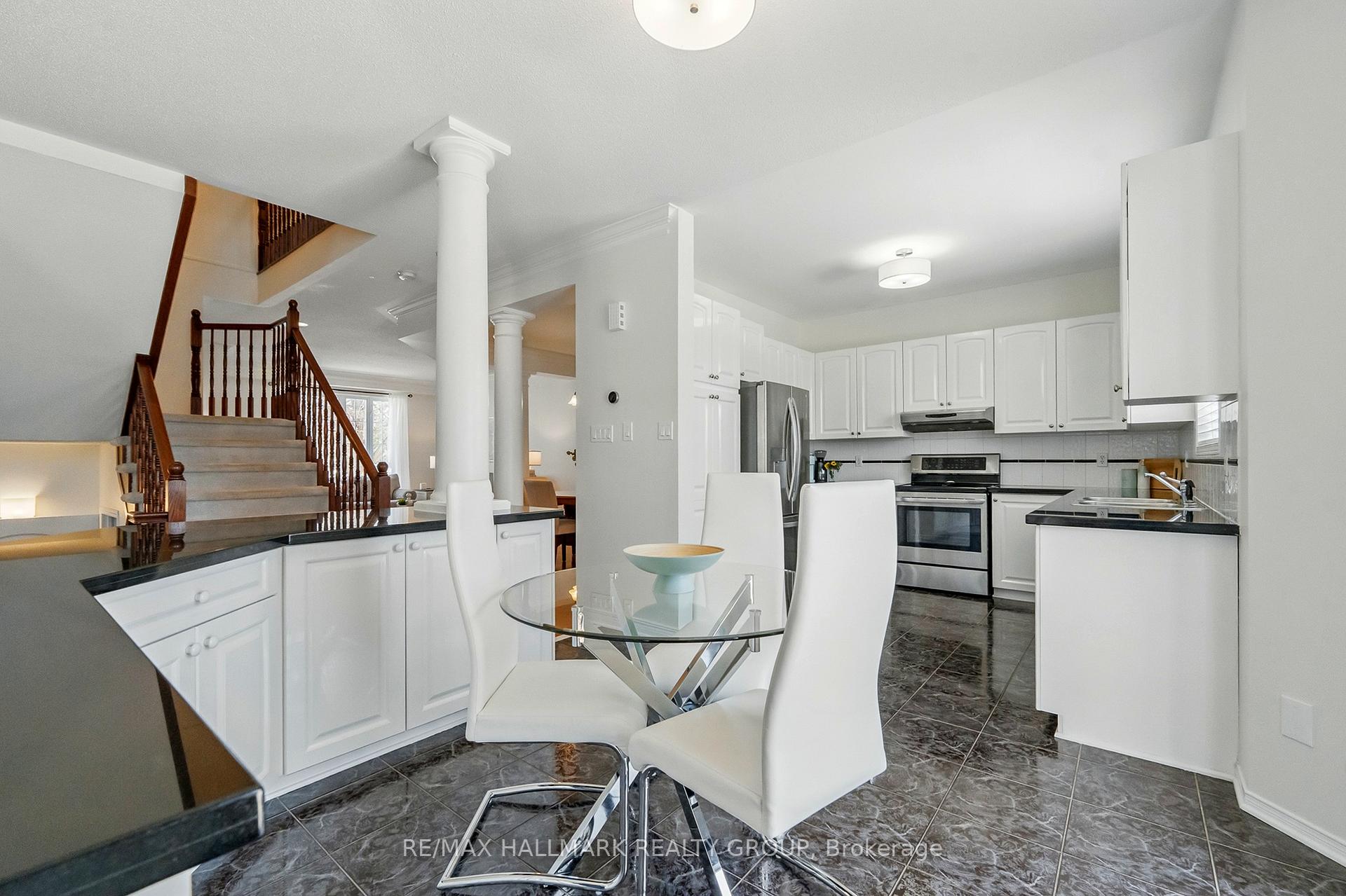 Photo 12 of 2366 Raintree Drive, Ottawa, Chapel Hill South - Orleans Village — HOMEH