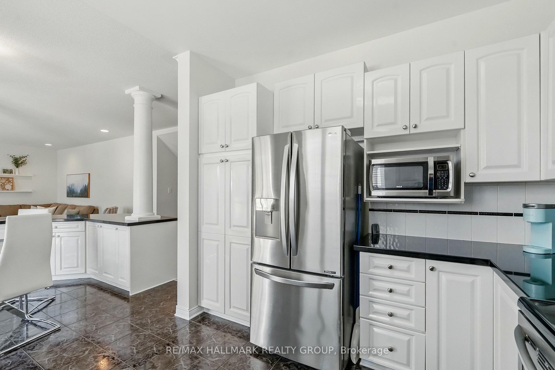 Photo 17 of 2366 Raintree Drive, Ottawa, Chapel Hill South - Orleans Village — HOMEH