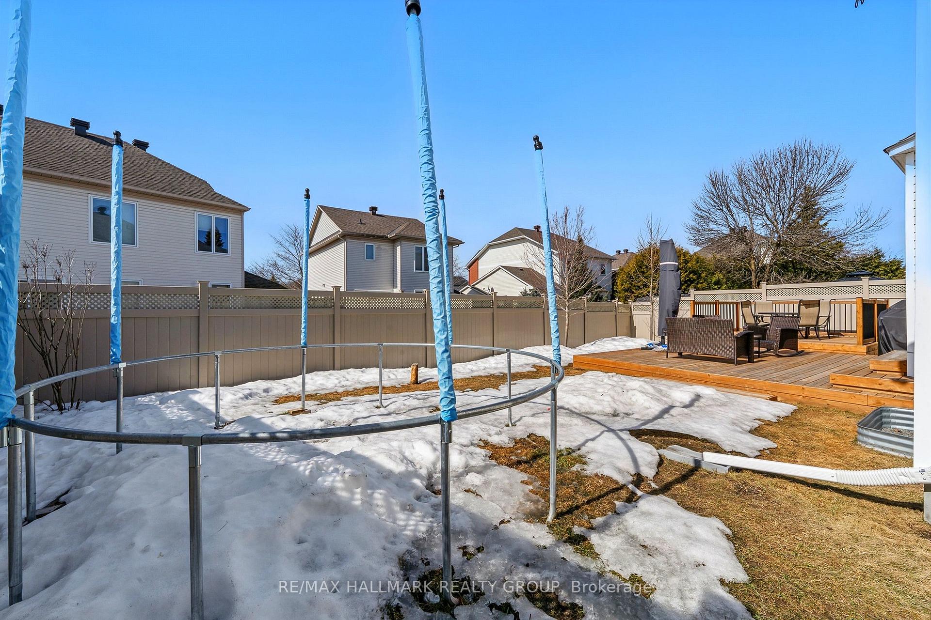 Photo 35 of 2366 Raintree Drive, Ottawa, Chapel Hill South - Orleans Village — HOMEH