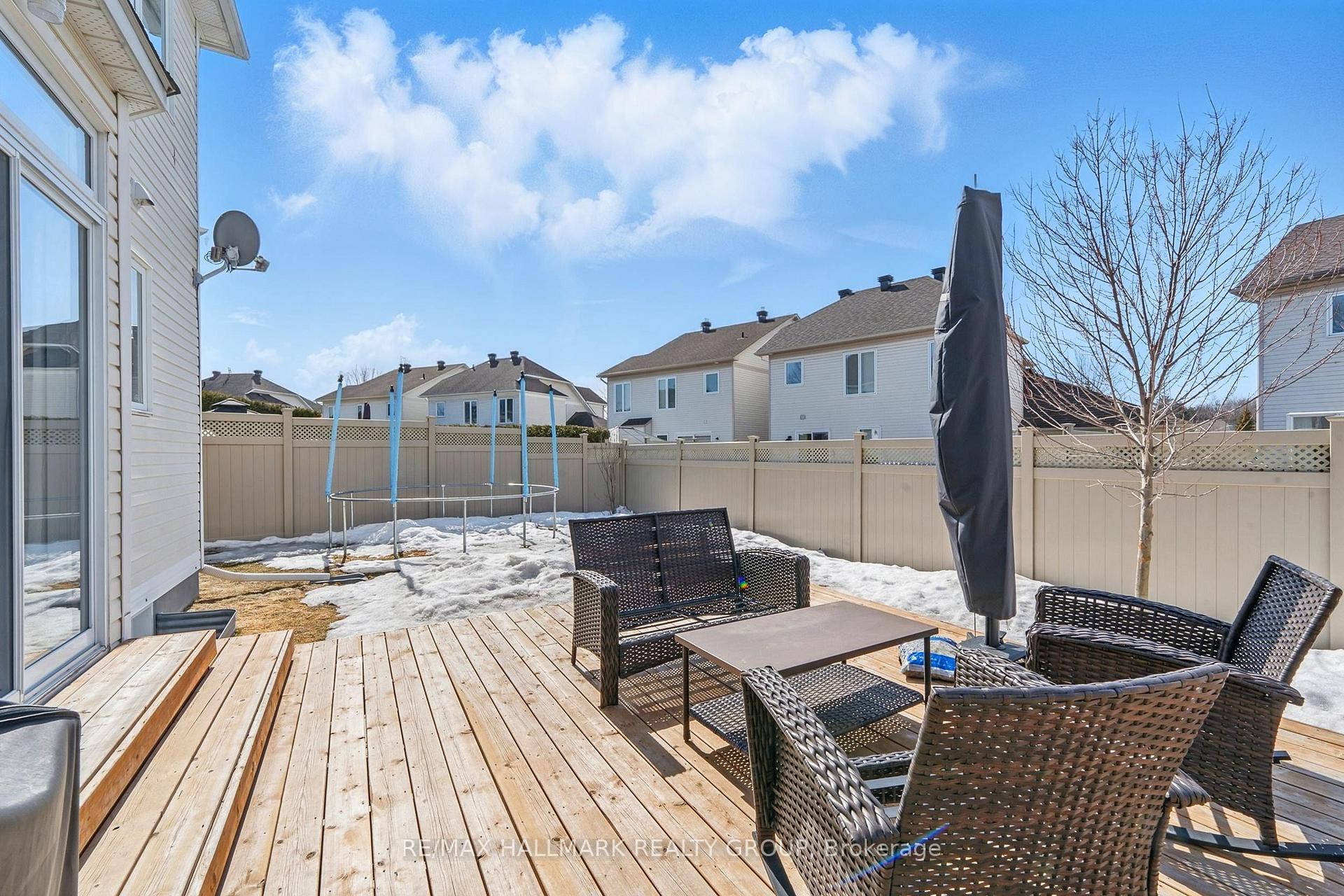 Photo 39 of 2366 Raintree Drive, Ottawa, Chapel Hill South - Orleans Village — HOMEH